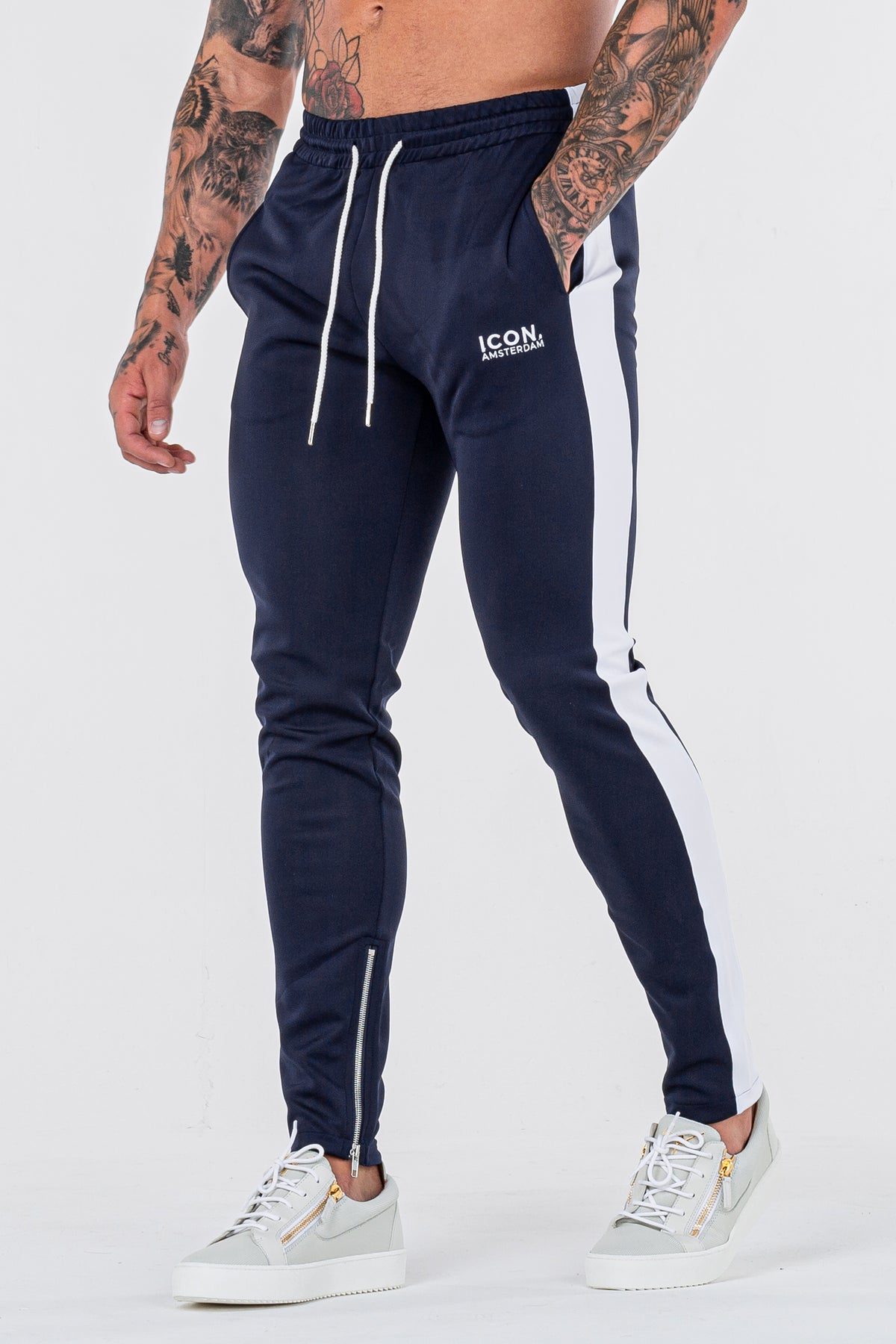 THE ICONIC TRACK PANTS - DONKERBLAUW | ICON. AMSTERDAM
