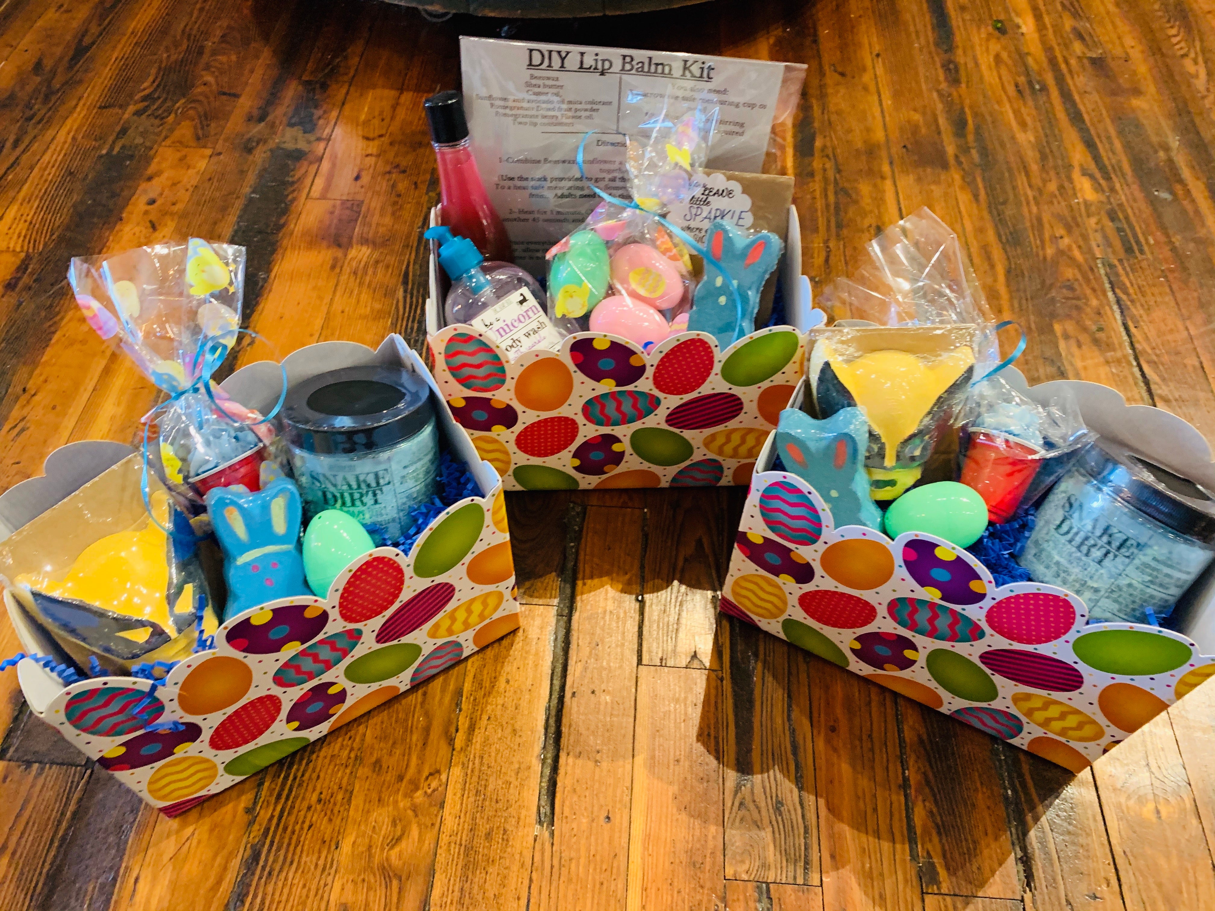 Easter baskets - Pre made NEW