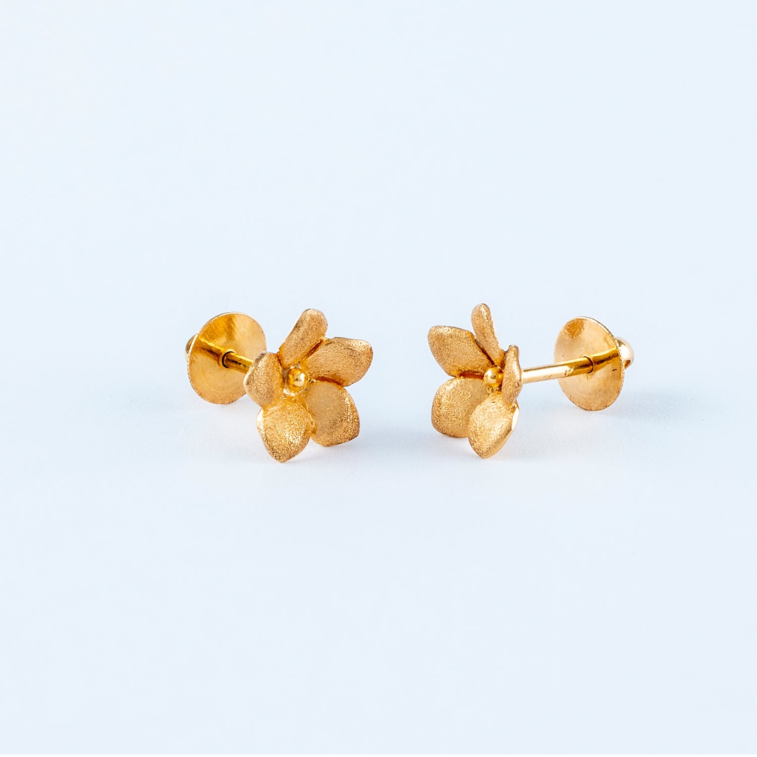 22KT YELLOW GOLD EAR STUD (ES0000946) – Swarnamahal Jewellers Ltd