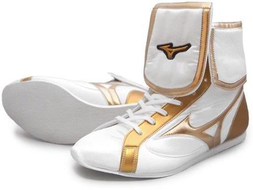 white and gold boxing shoes