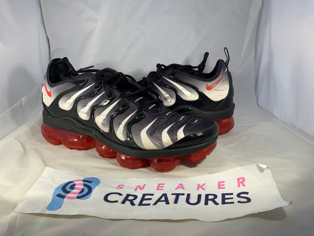 nike air vapormax plus shark