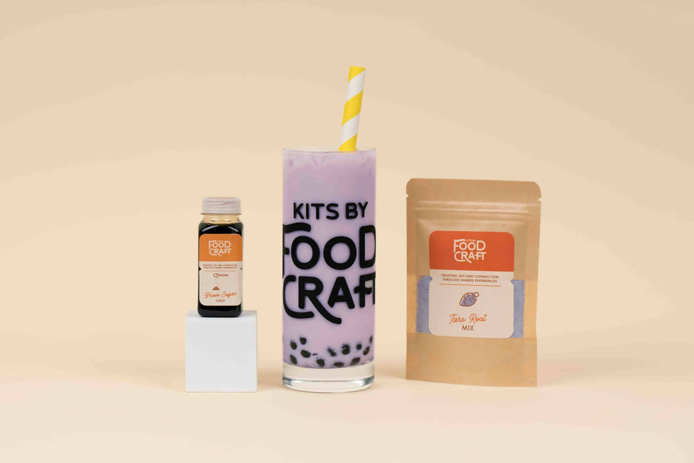 https://cdn.shopify.com/s/files/1/2713/3026/products/kits-by-food-craft-food-beverage-eco-paper-straws-5-premium-taro-bubble-tea-kit-diy-boba-milk-tea-kit-5-servings-i-with-tapioca-pearls-and-brown-sugar-30168186912855.jpg?v=1679597006&width=1000