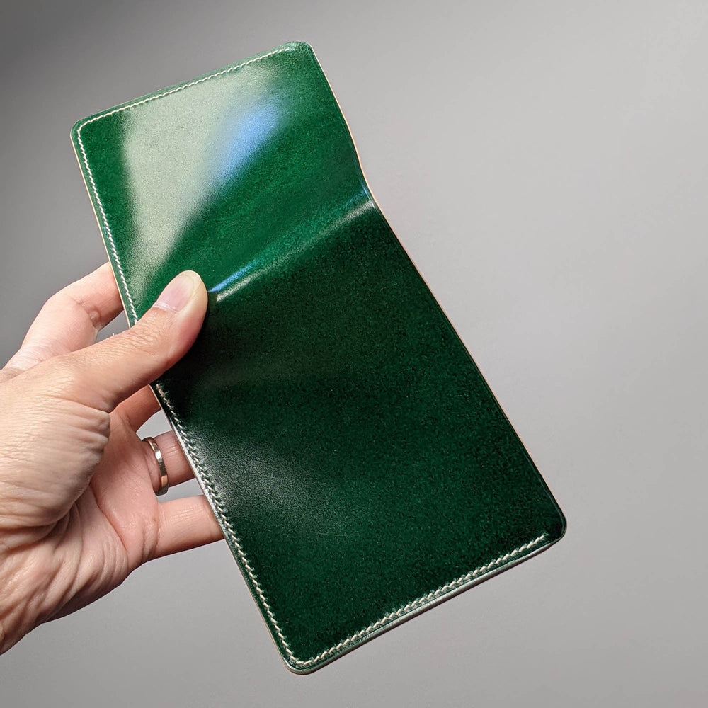 Made to Order Emerald Green and Natural Vegetable Tanned Italian Leather Minimalist Card Wallet Front Pocket Holder Brown Thread Hand Made 7 Pocket /