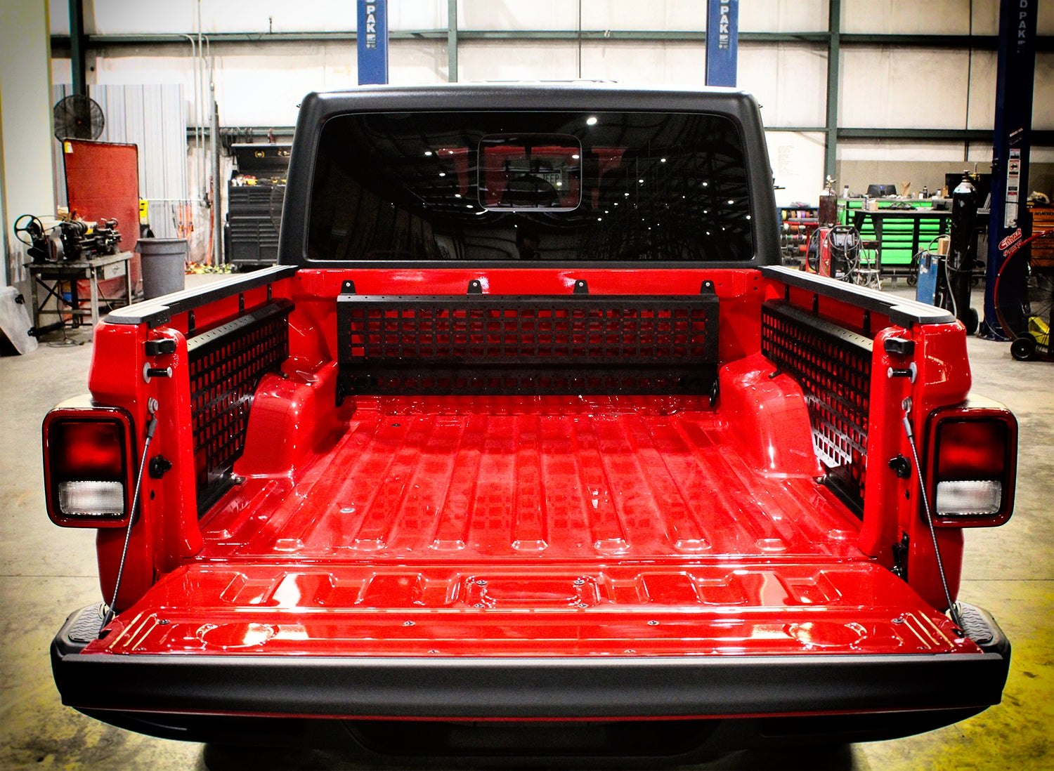 Jeep Gladiator Bed Molle Panels