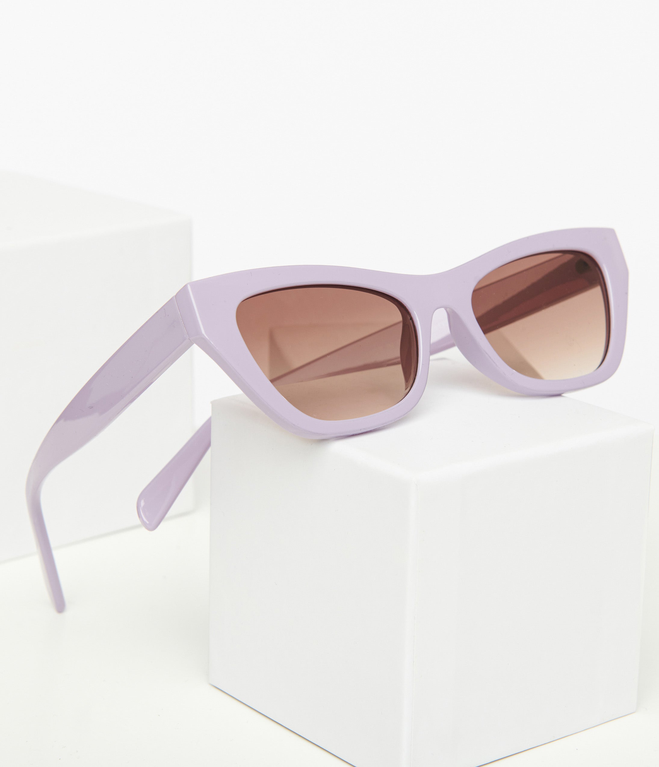 

1950S Purple Cat Eye Sunglasses