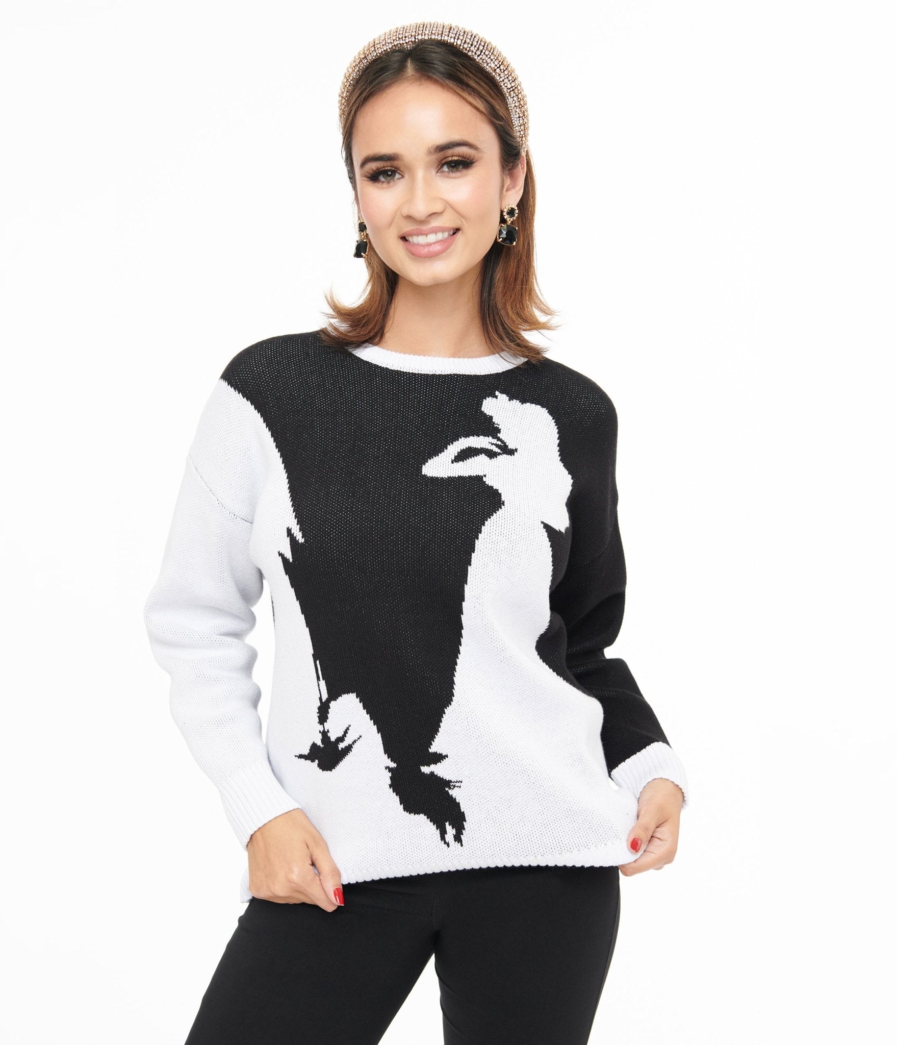 

Disney Princess Collection By Unique Vintage Black & White Maleficent Aurora Sweater