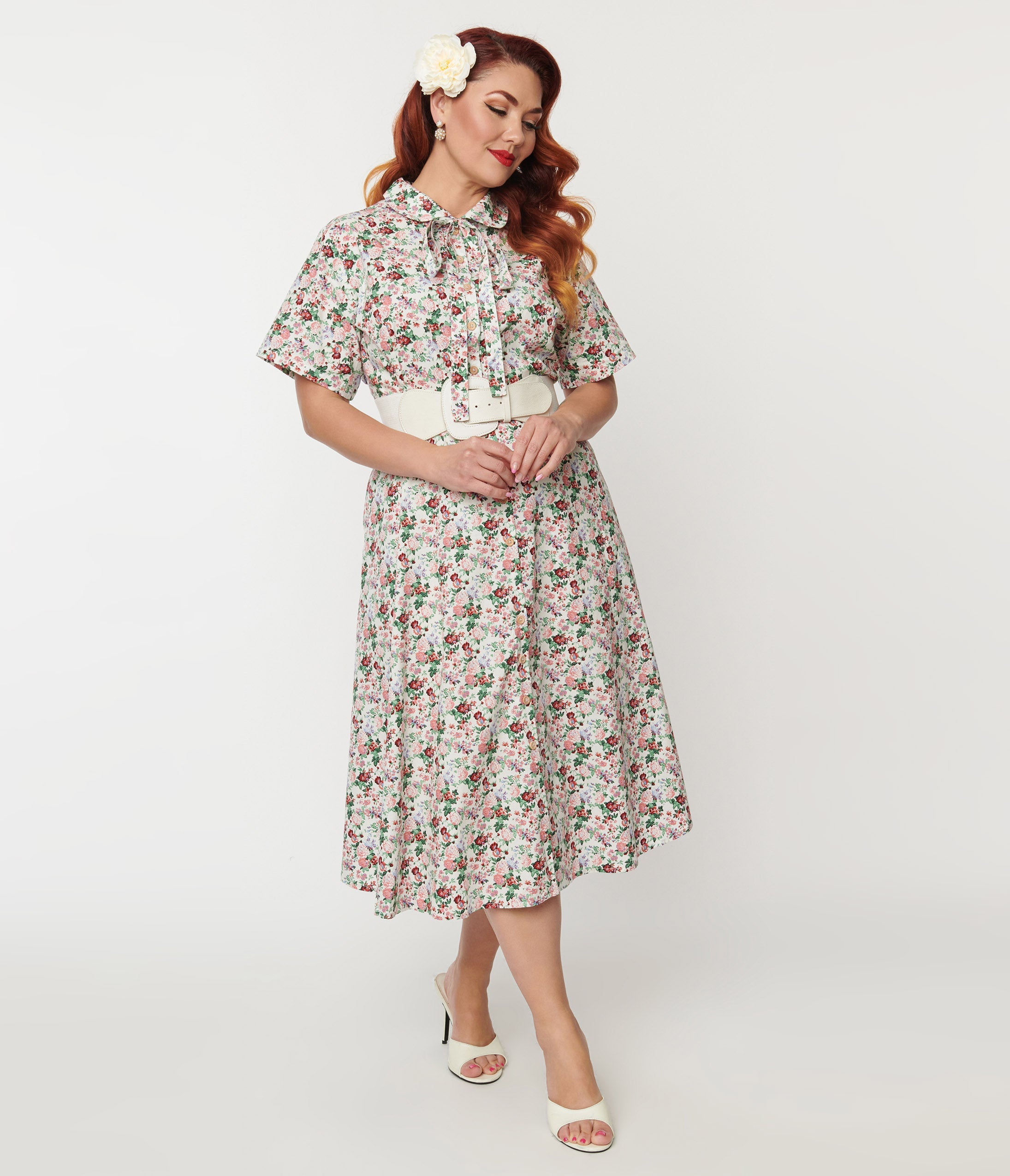 

Plus Size 1940S Pink Floral Button Front Swing Dress