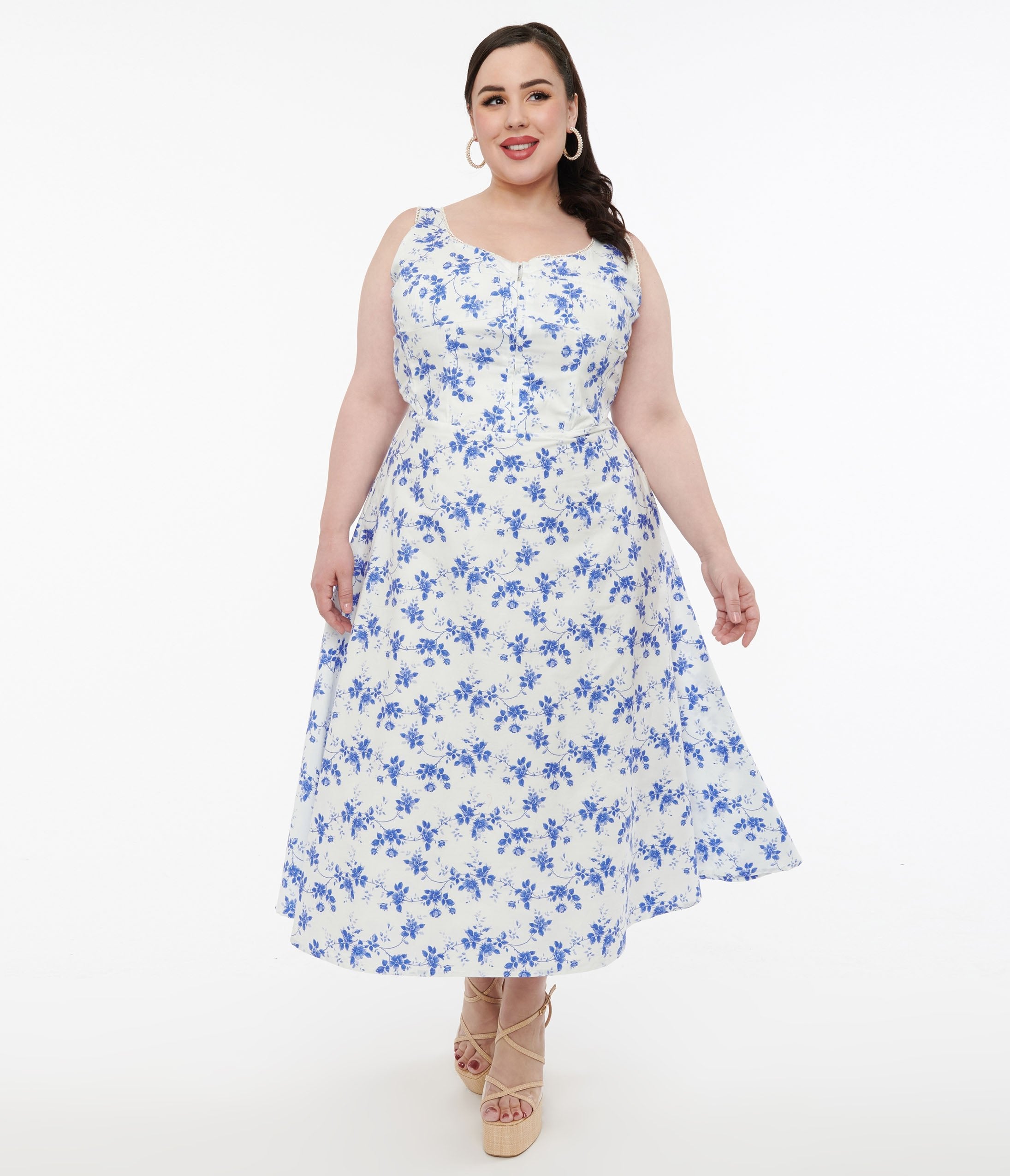 

Plus Size White & Blue Floral Cotton Midi Dress