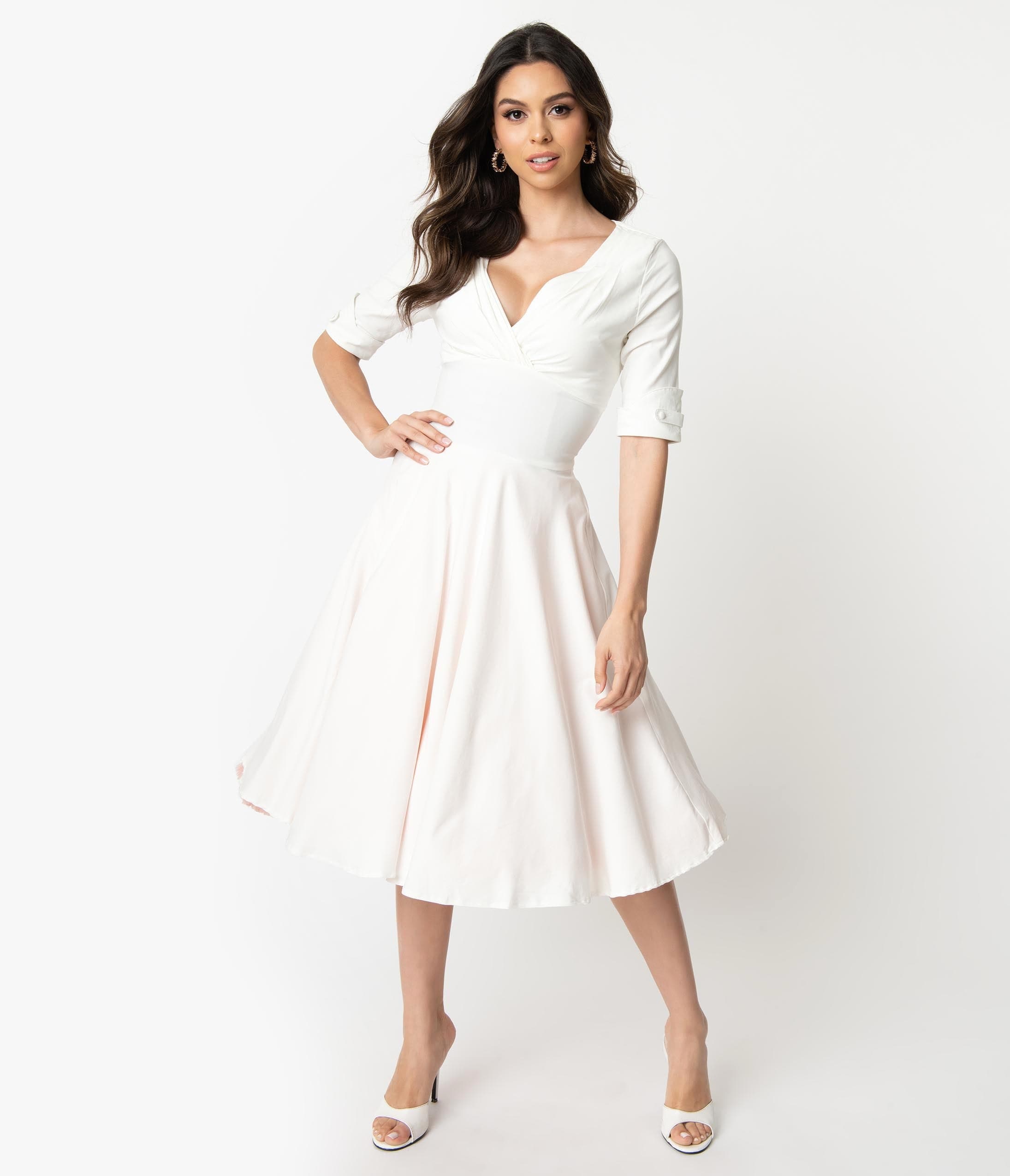 

Unique Vintage Ivory Delores Swing Dress With Sleeves