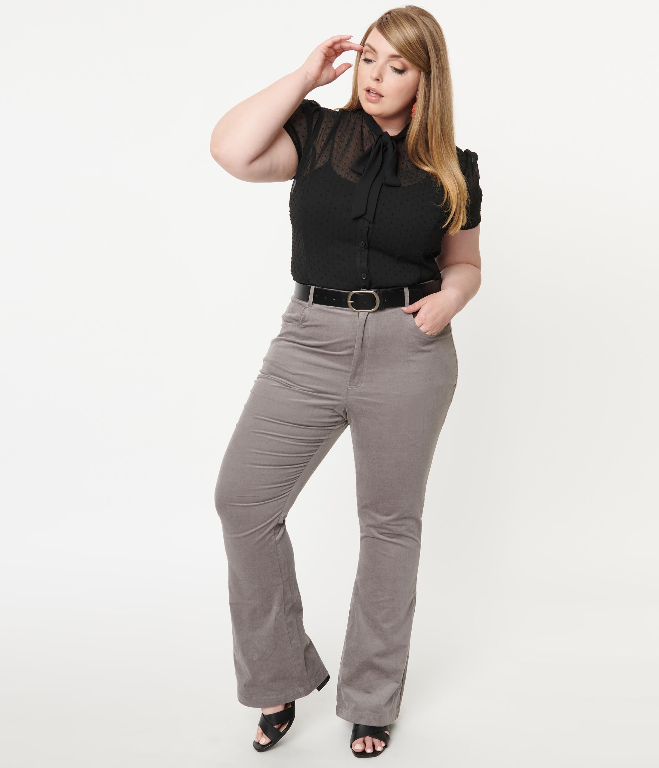 

Unique Vintage Plus Size 1970S Grey Corduroy Tyler Pants