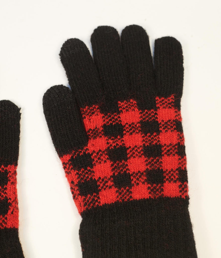 red buffalo plaid gloves