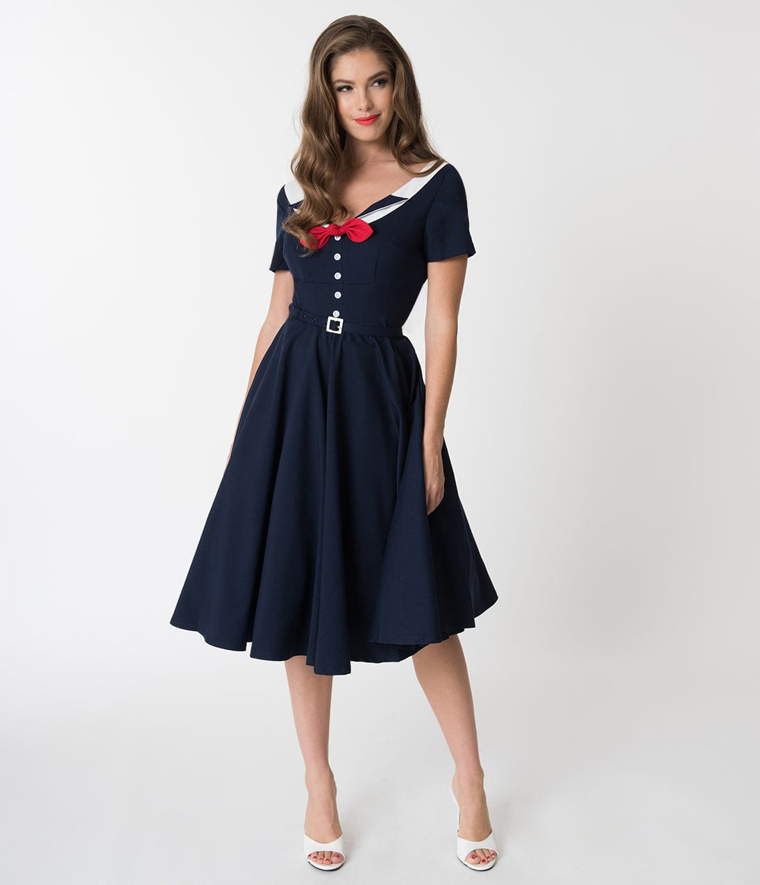 1940s fashion, British Utility dresses, WWII rationing