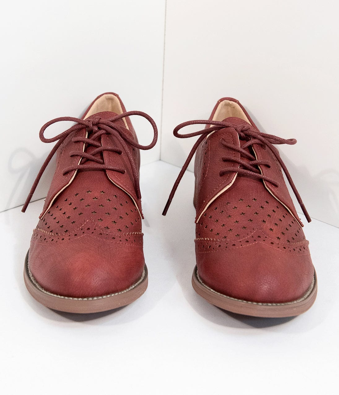 red leatherette lace up sneaker