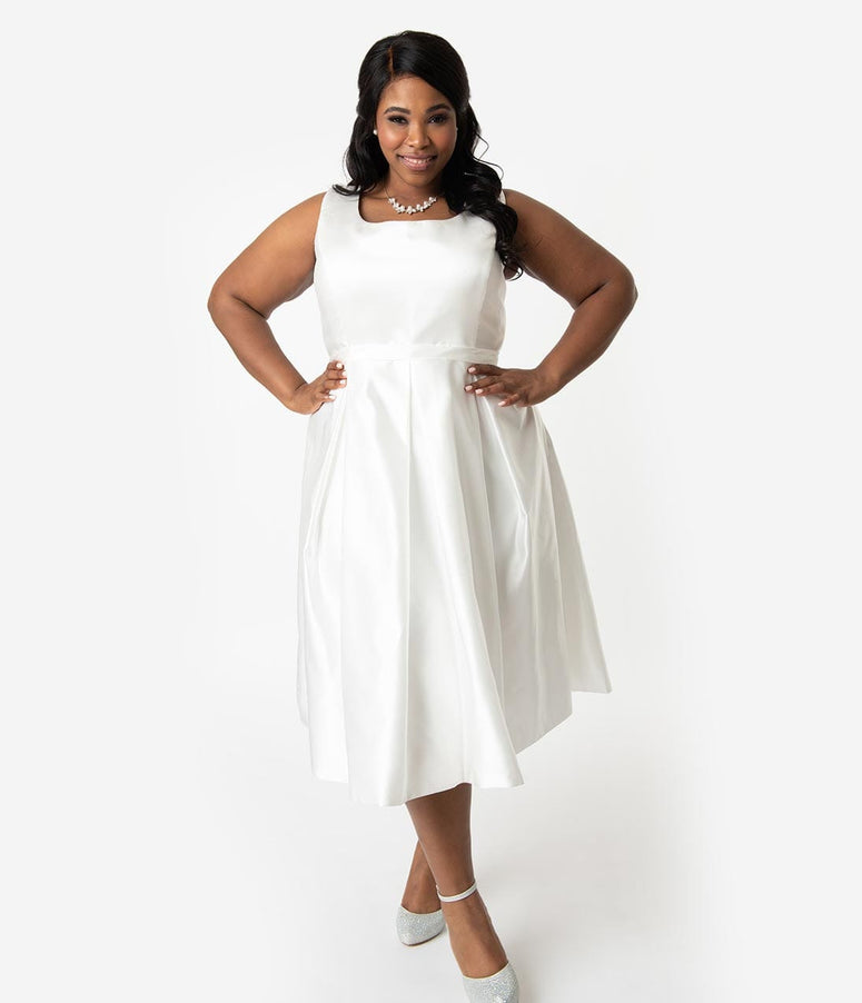 casual white plus size wedding dress
