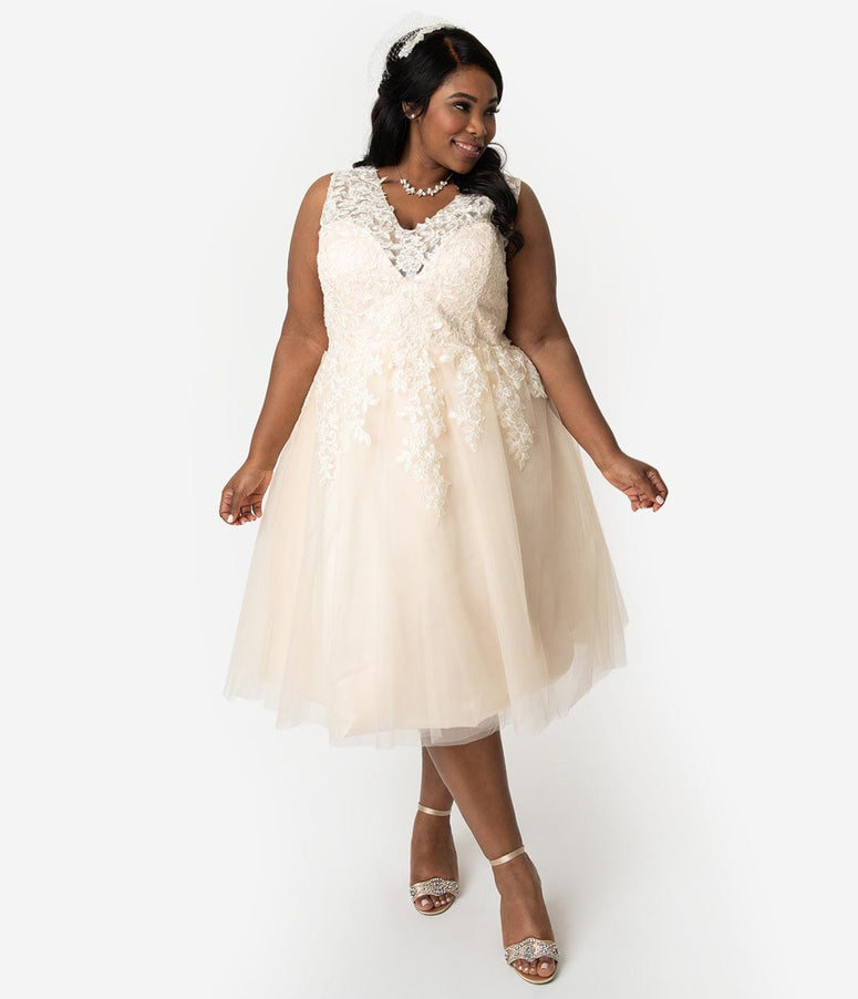 plus size knee length wedding dresses