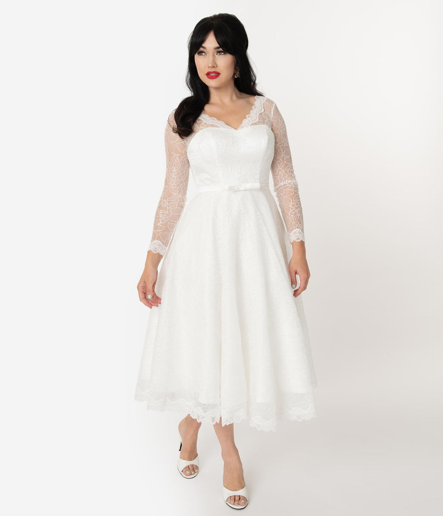 white vintage dress long sleeve