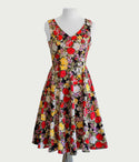 V-neck Sleeveless Swing-Skirt Back Zipper Pocketed Summer Floral Print Dress