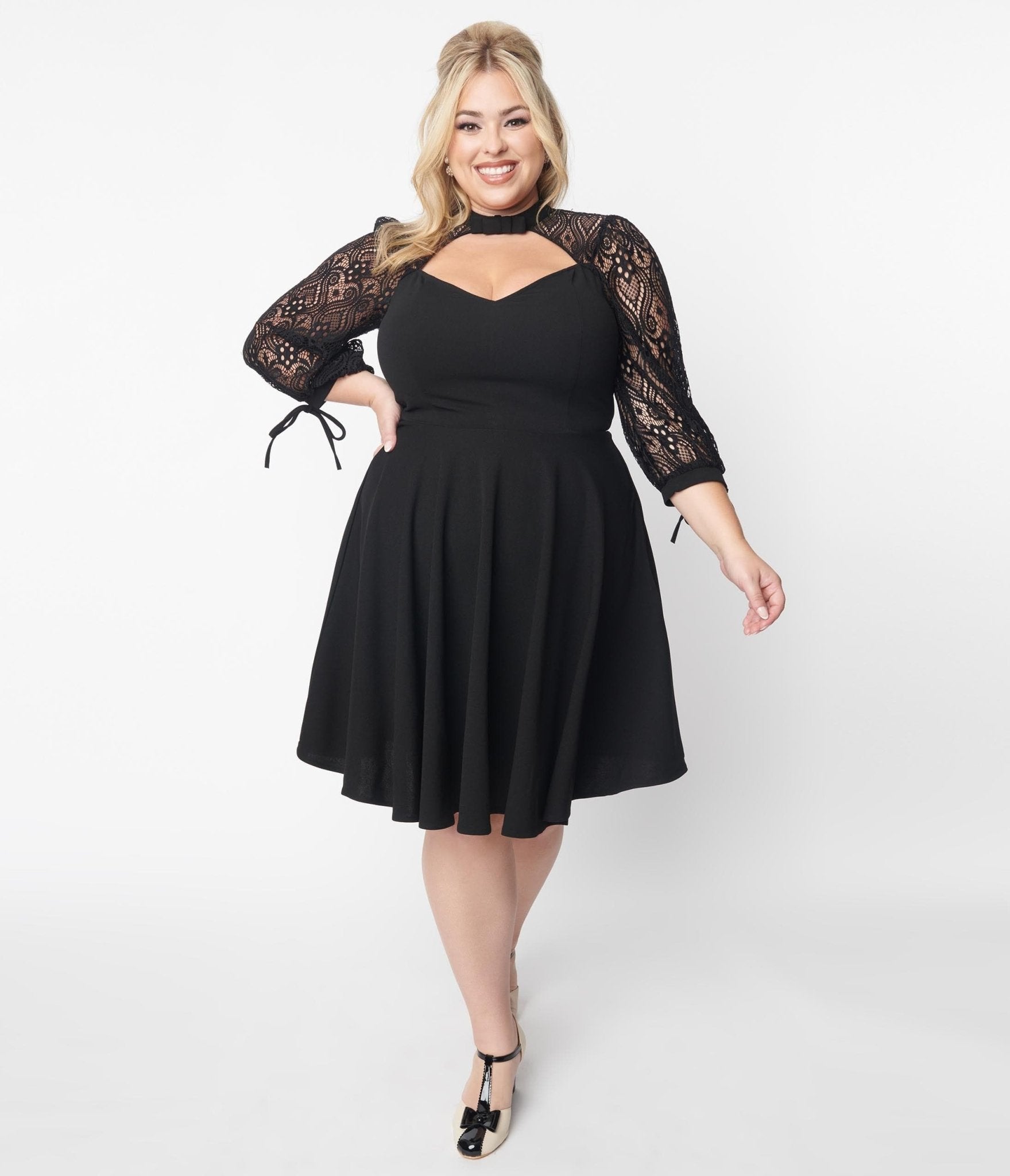 Unique Vintage Plus Size Black Sweetheart Midge Swing Dress