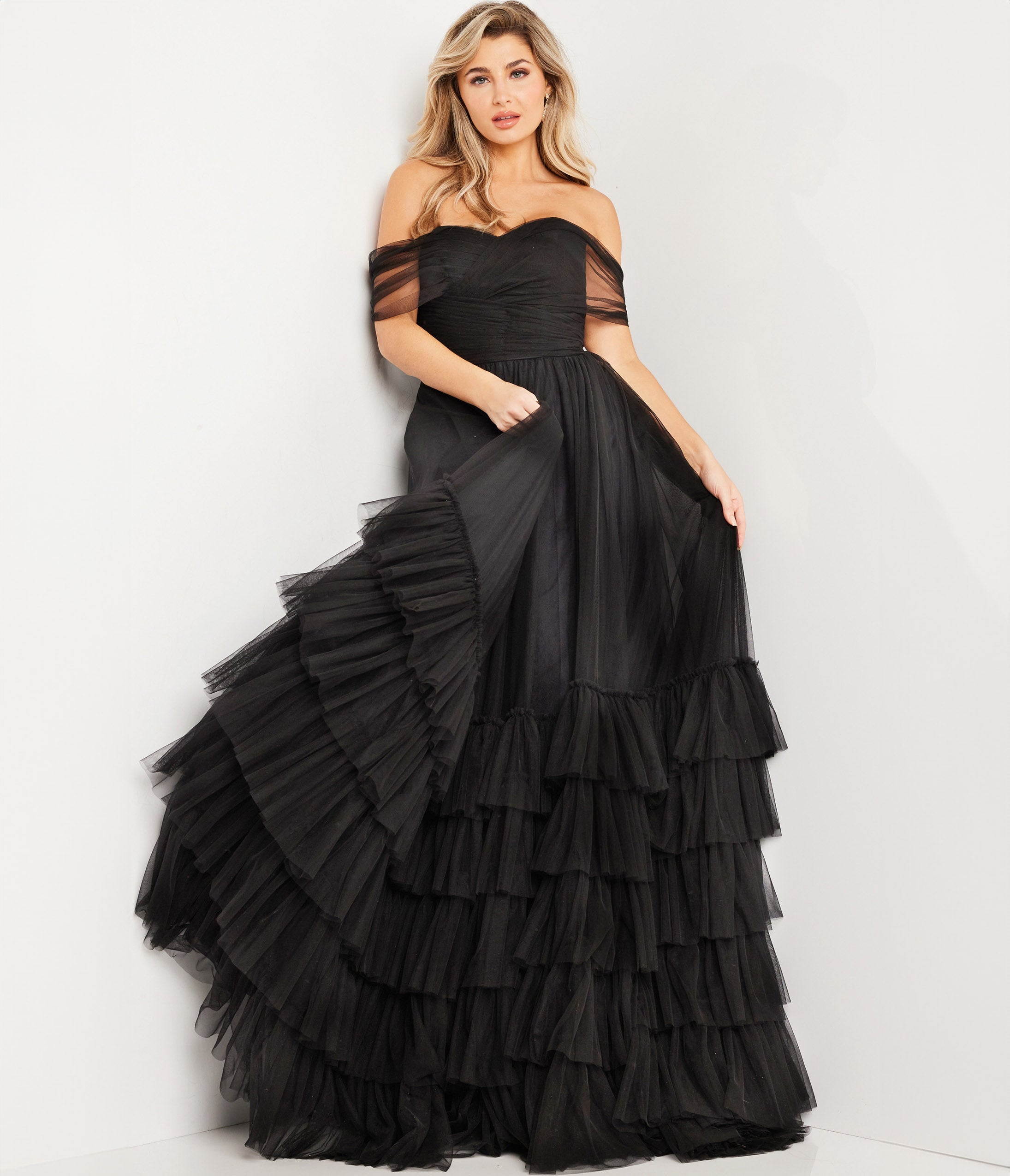 

Jovani Black Off The Shoulder Ruched Tulle Ballgown