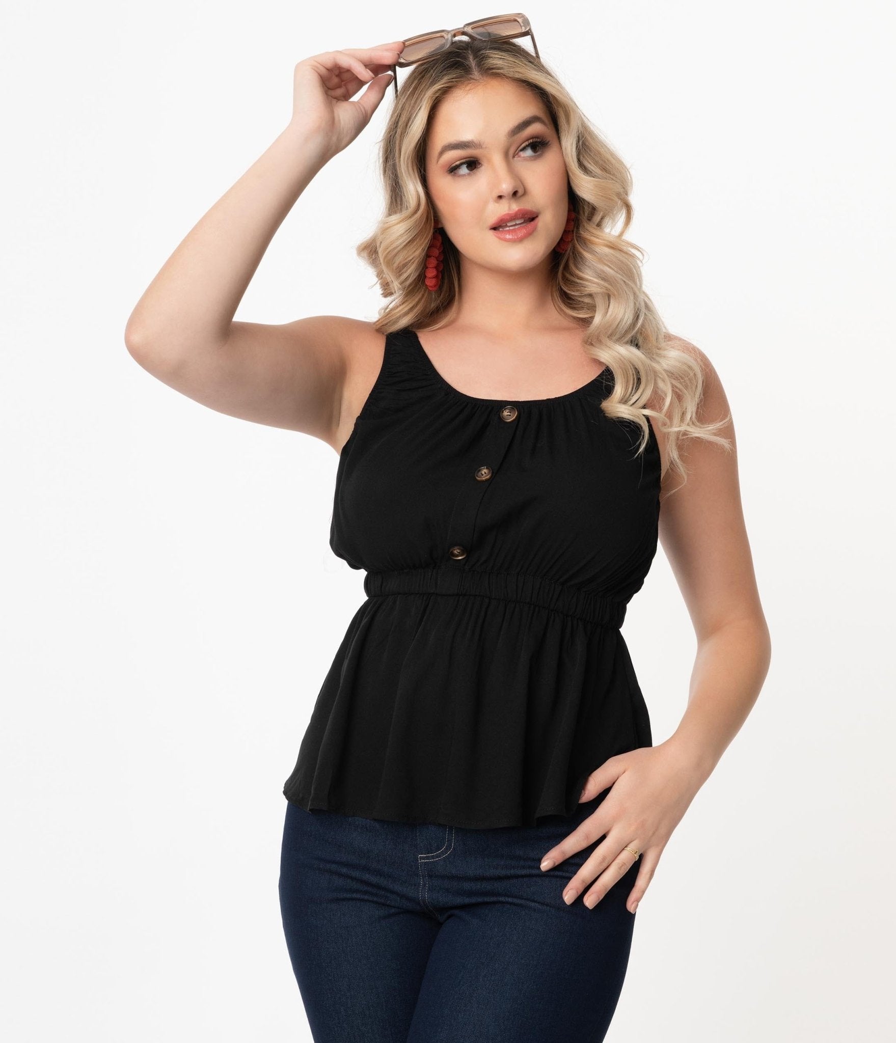 

Black Sleeveless Peplum Casual Tank