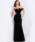 V-neck Beaded Open-Back Applique Sheath Velvet Cap Sleeves Off the Shoulder Sheath Dress/Evening Dress with a Brush/Sweep Train