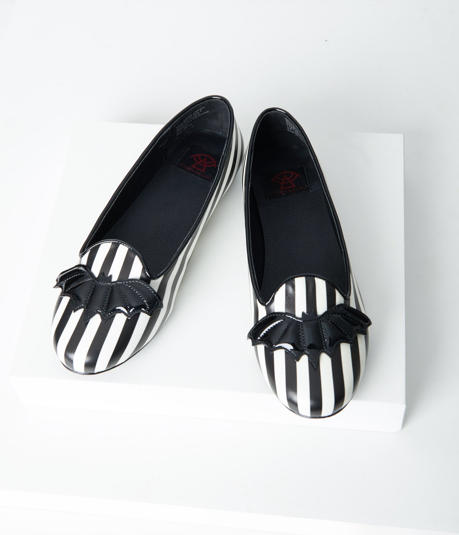 

Black & White Striped Bat Mary Jane Flats