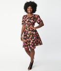 Fitted Vintage Short Sleeves Sleeves Floral Print Fit-and-Flare Scoop Neck Dress