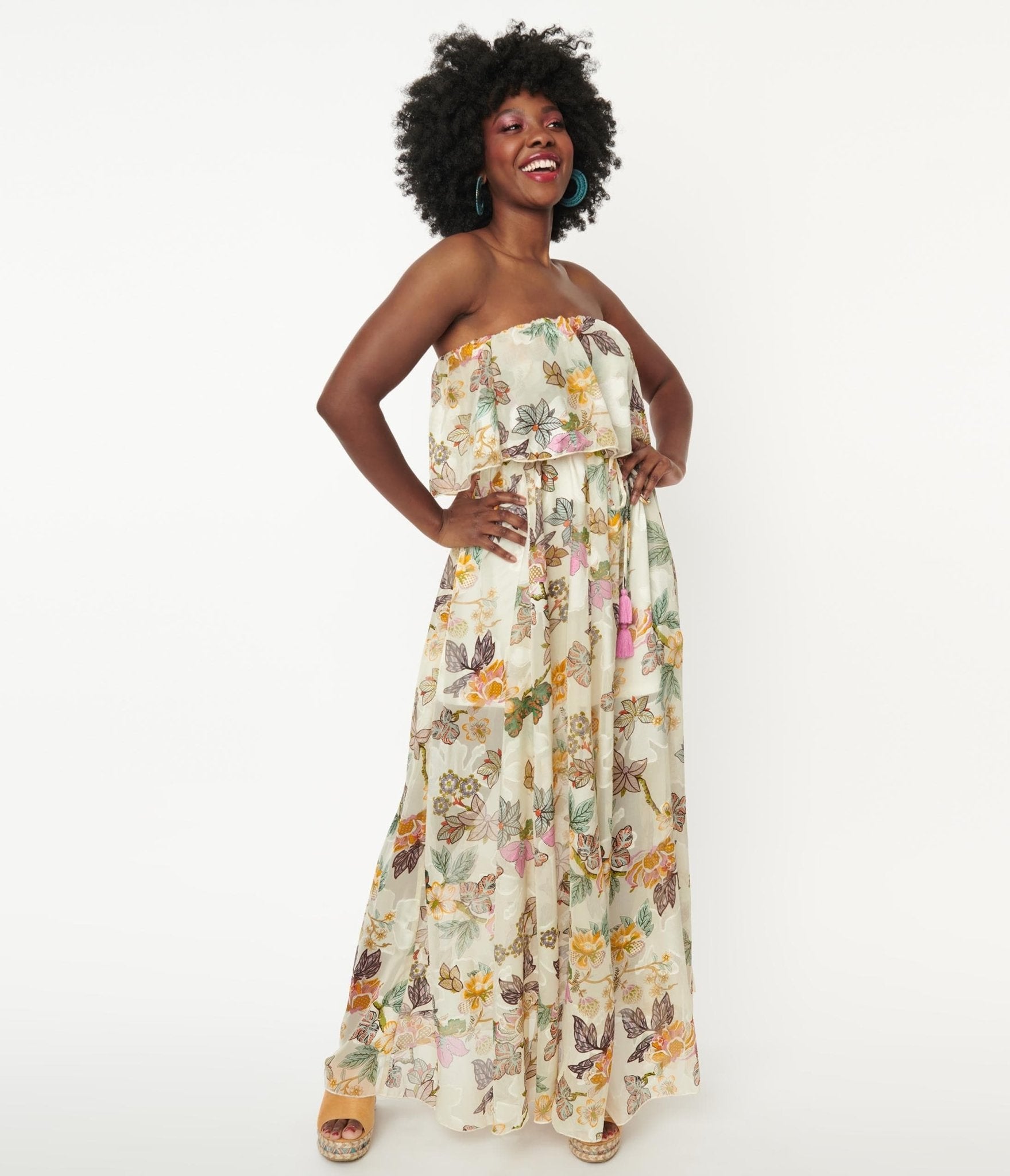 

Champagne & Multicolor Floral Print Strapless Maxi Dress