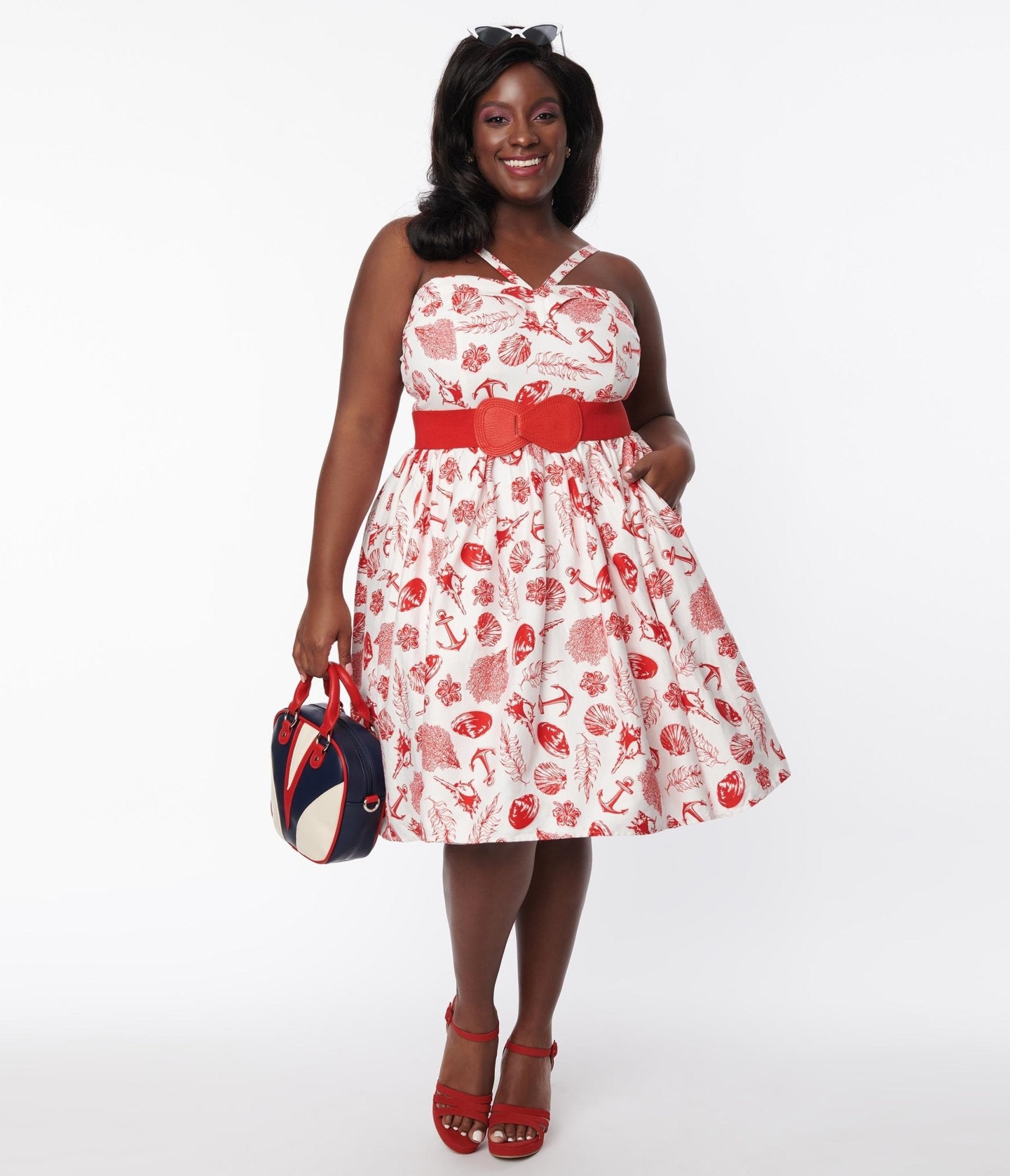 

Collectif Plus Size White & Red Sea Shore Print Kiana Swing Dress