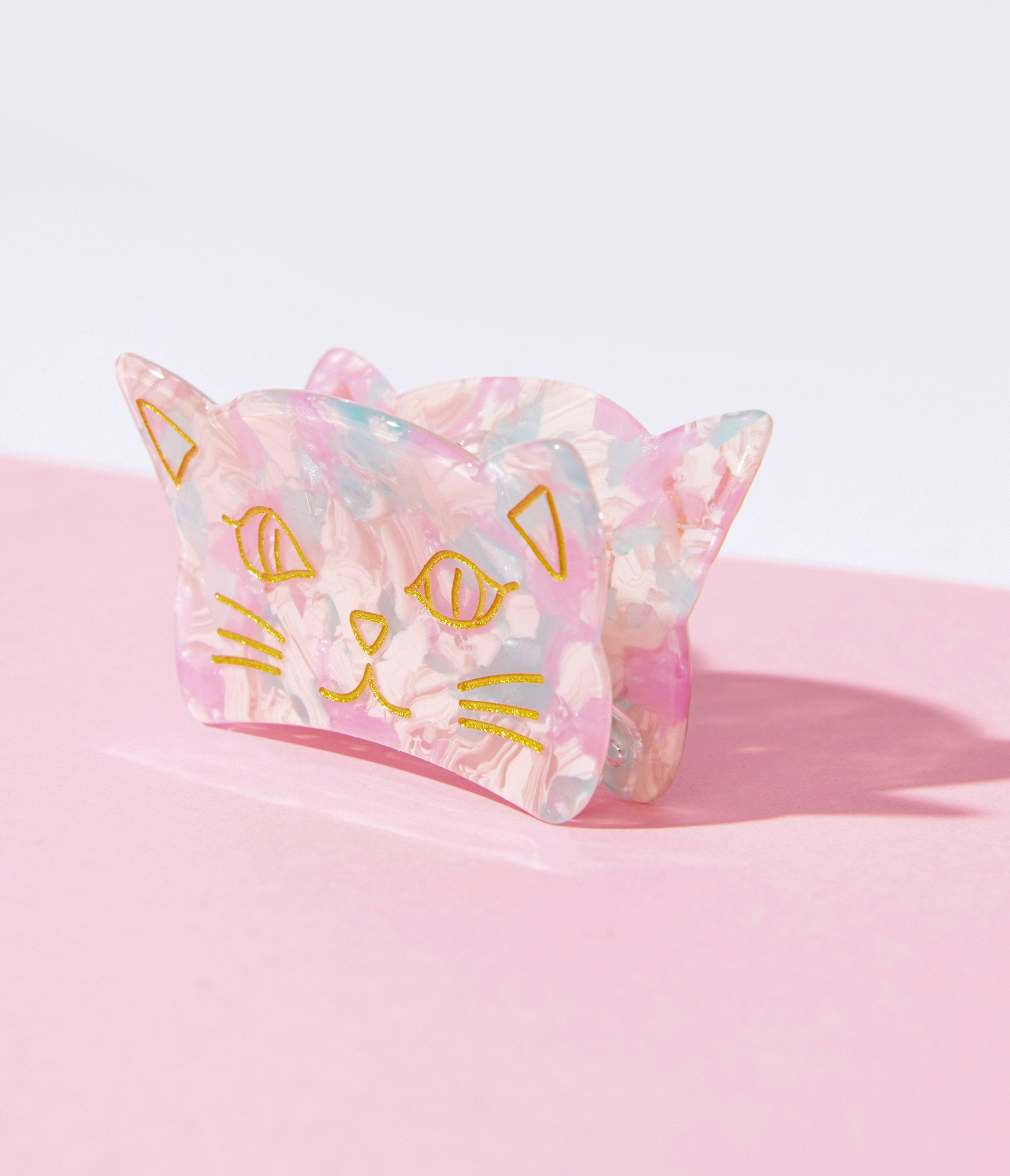 

Pastel Marble & Gold Cat Hair Claw