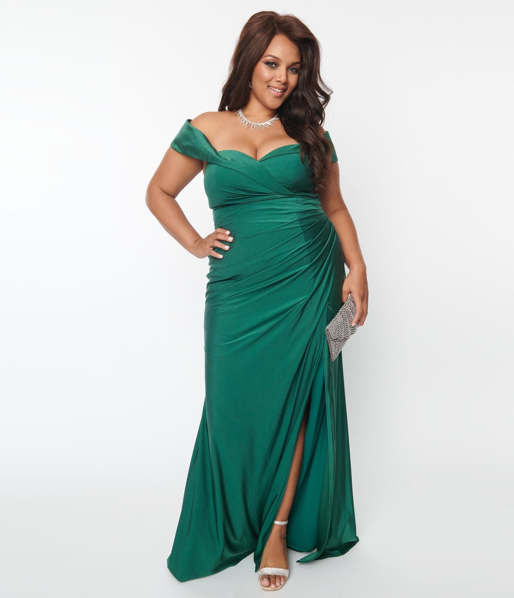 

Plus Size Emerald Off The Shoulder Full Length Dress