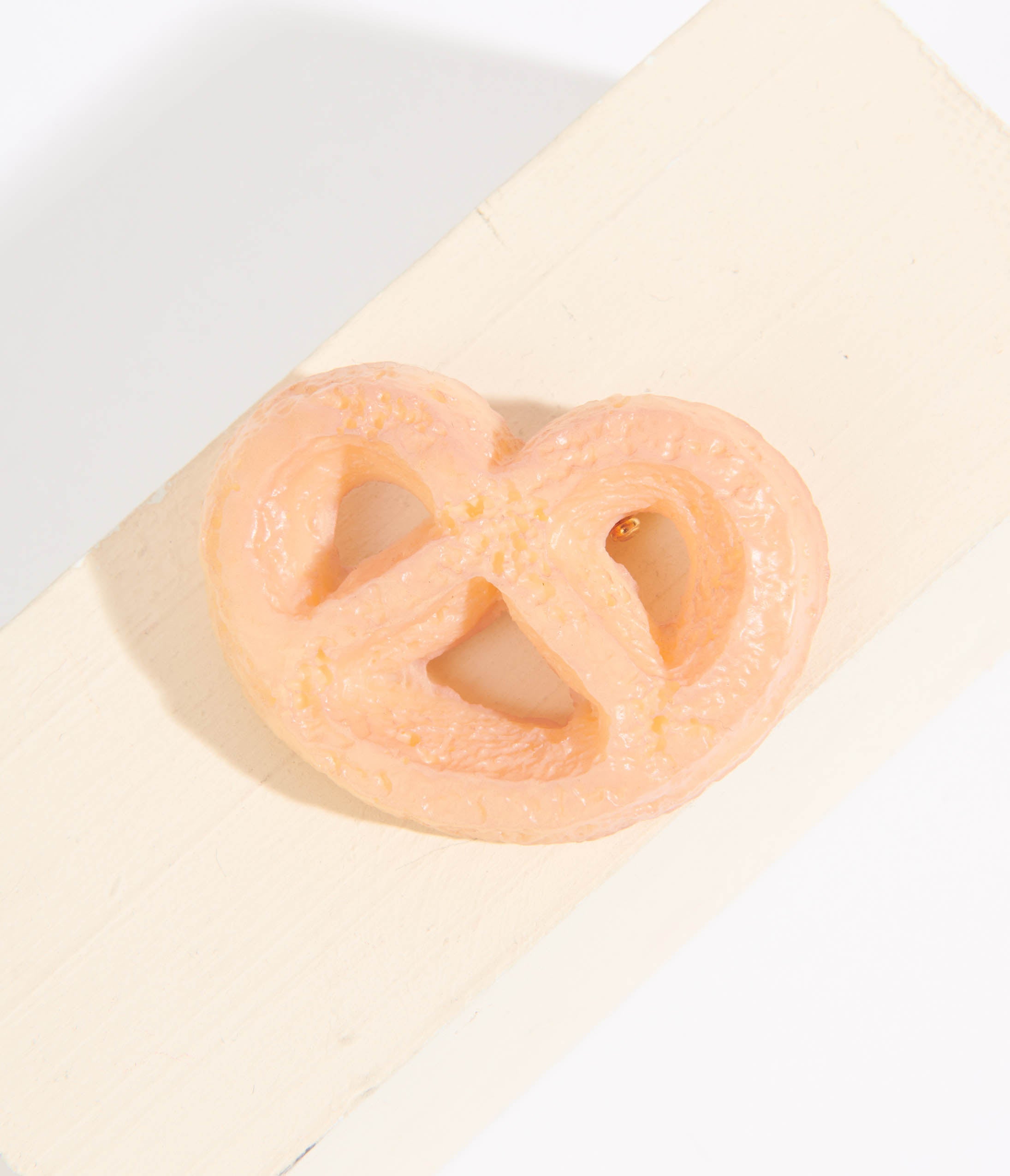 

Pretzel Cookie Hair Clip