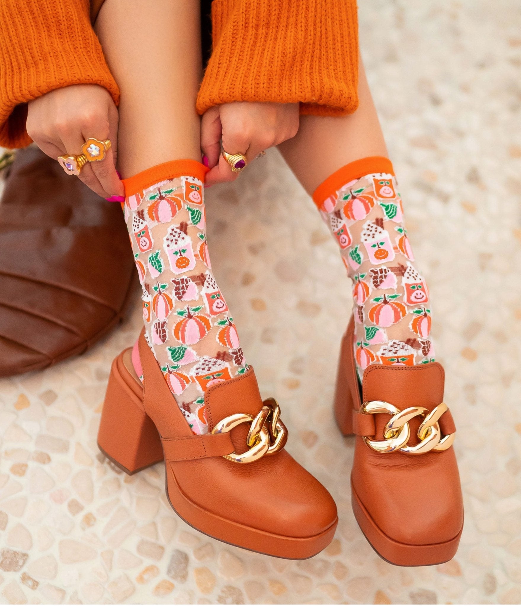 

Pumpkin Spice Sheer Crew Socks