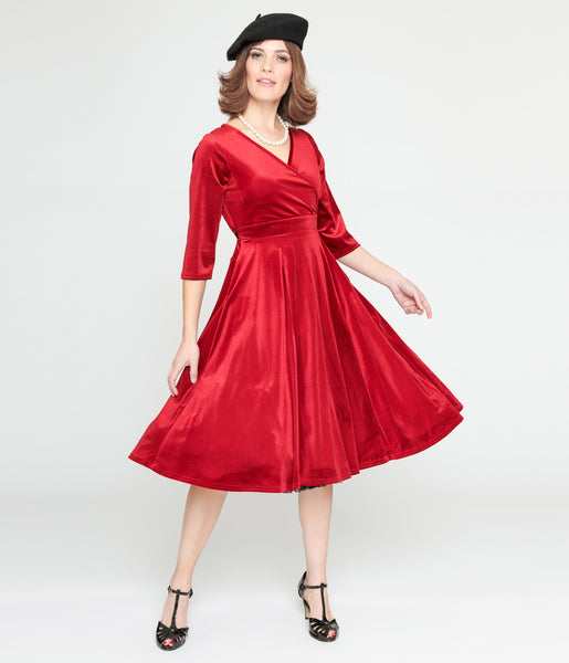 V-neck Pocketed Goddess Vintage Velvet Tie Waist Waistline 3/4 Sleeves Dress With a Sash