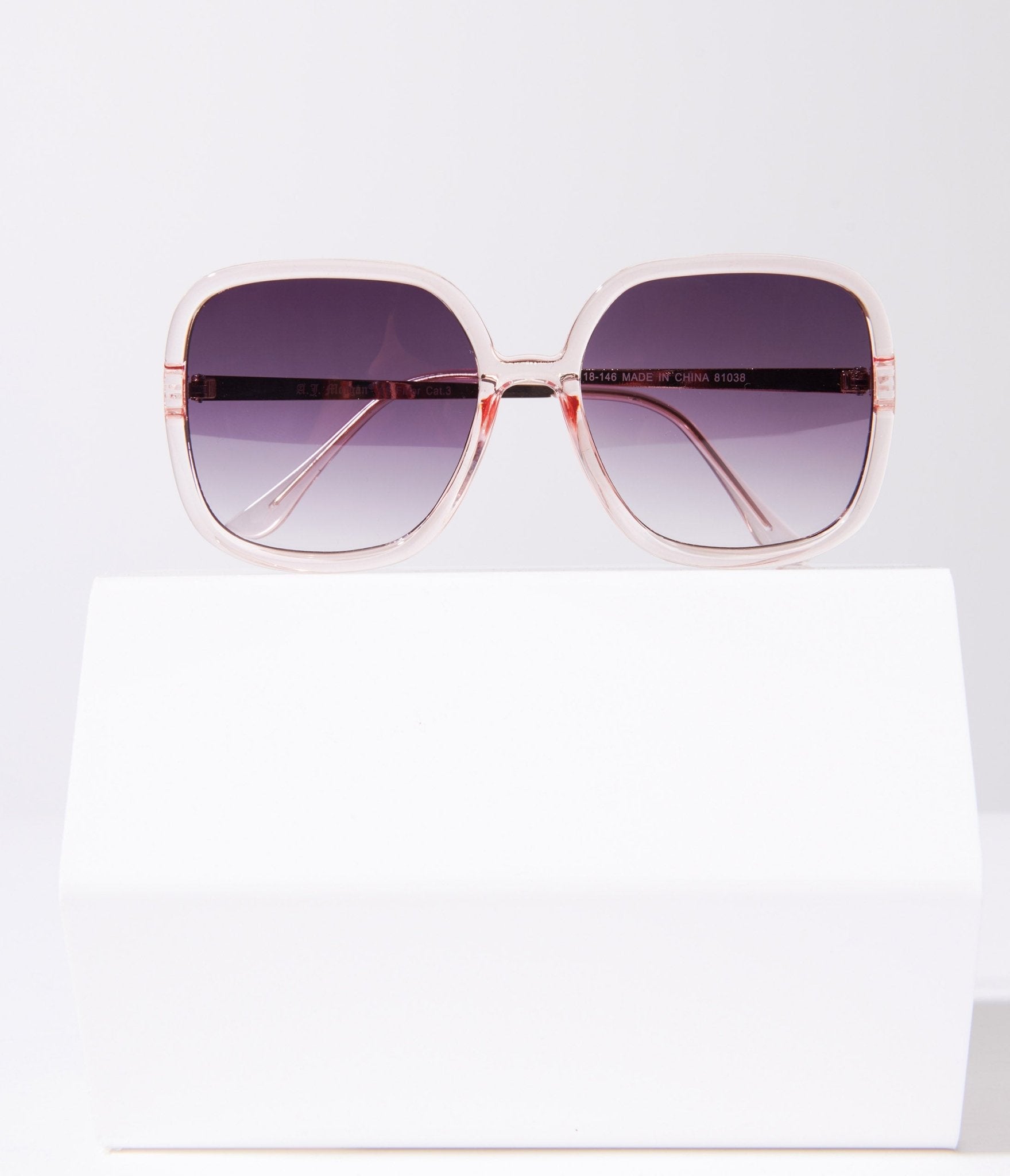 

1970S Retro Light Pink Square Sunglasses