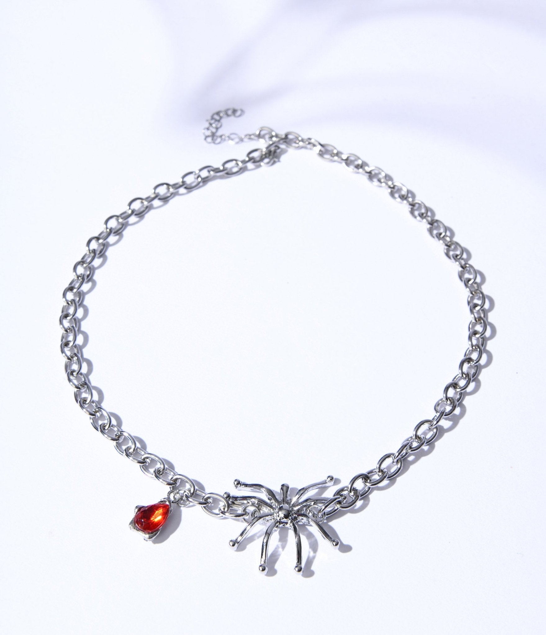 

Silver Spider Pendant Necklace