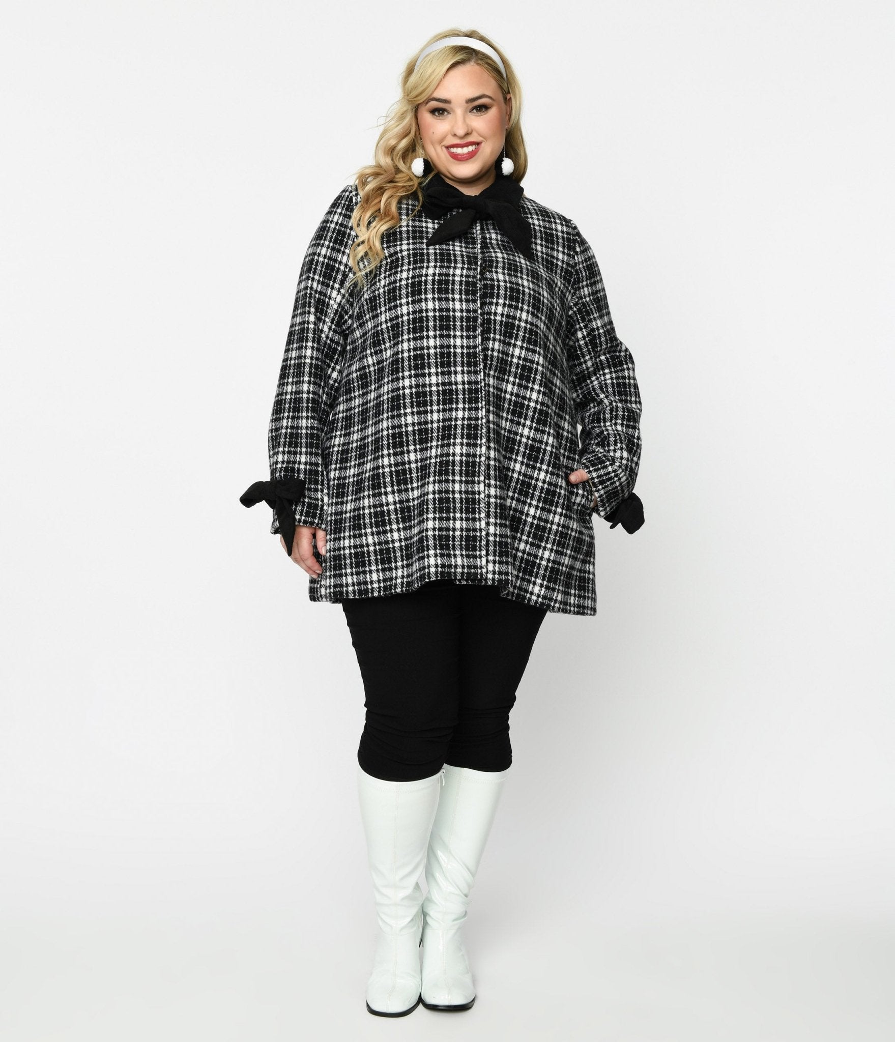 

Smak Parlour Black & White Plaid Bows Topper Coat