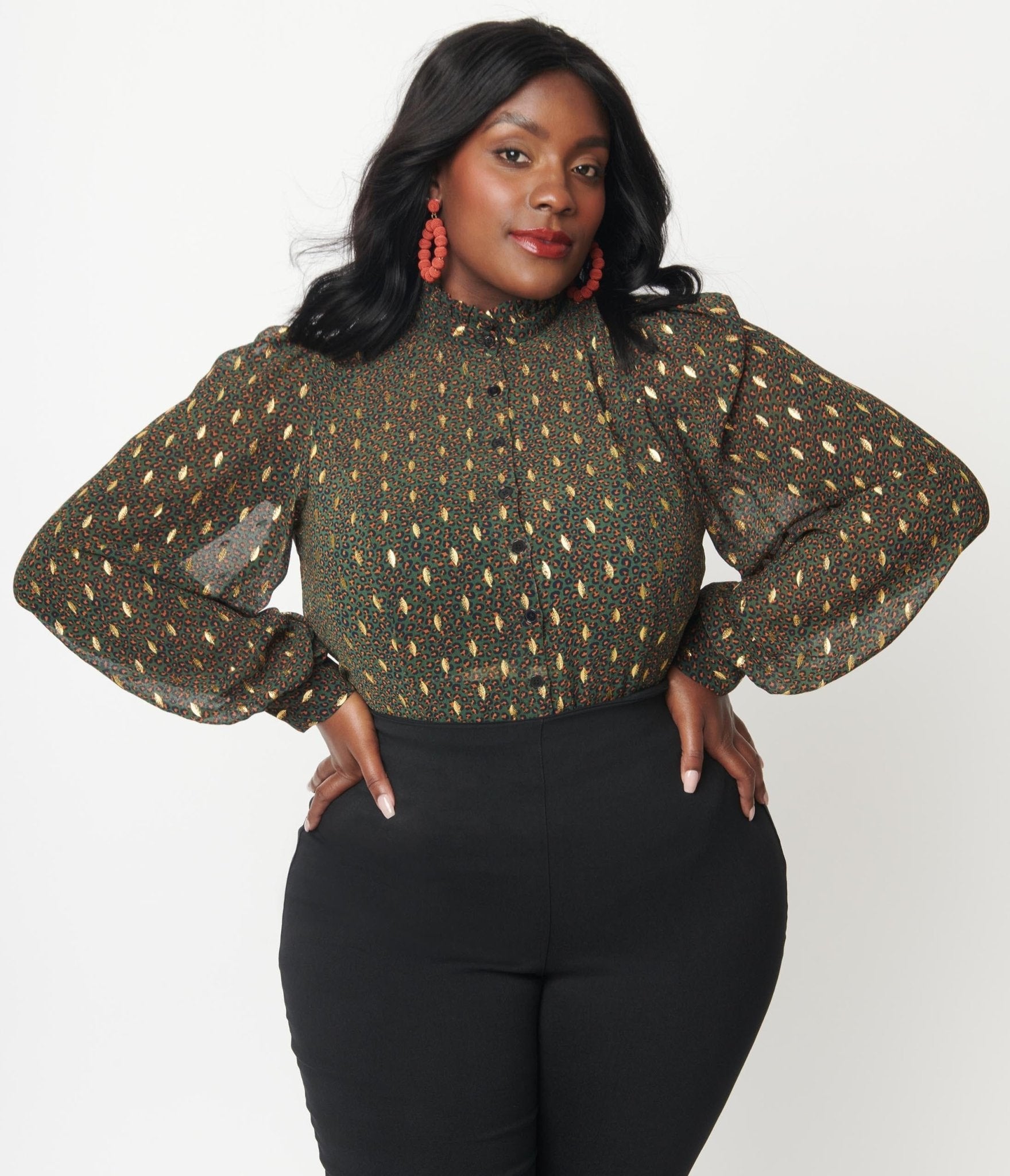 

Smak Parlour Plus Size Emerald Leopard Resident Artist Blouse