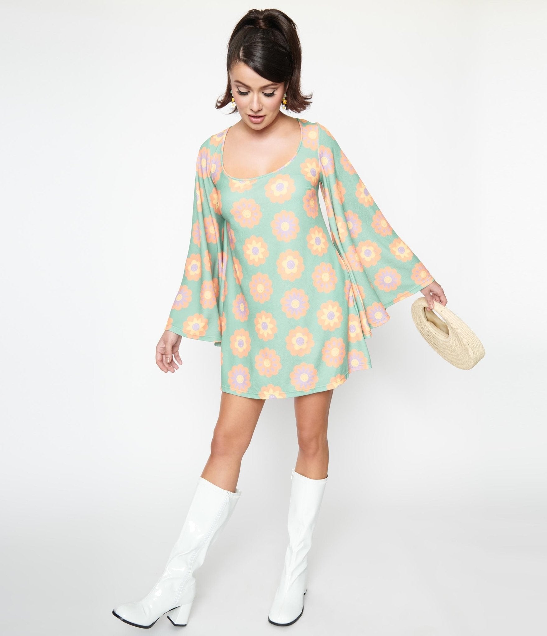 

Smileyäû_Ì X Smak Parlour Mint & Smileyäû_Ì Daisy Print Downtown Scene Mini Dress