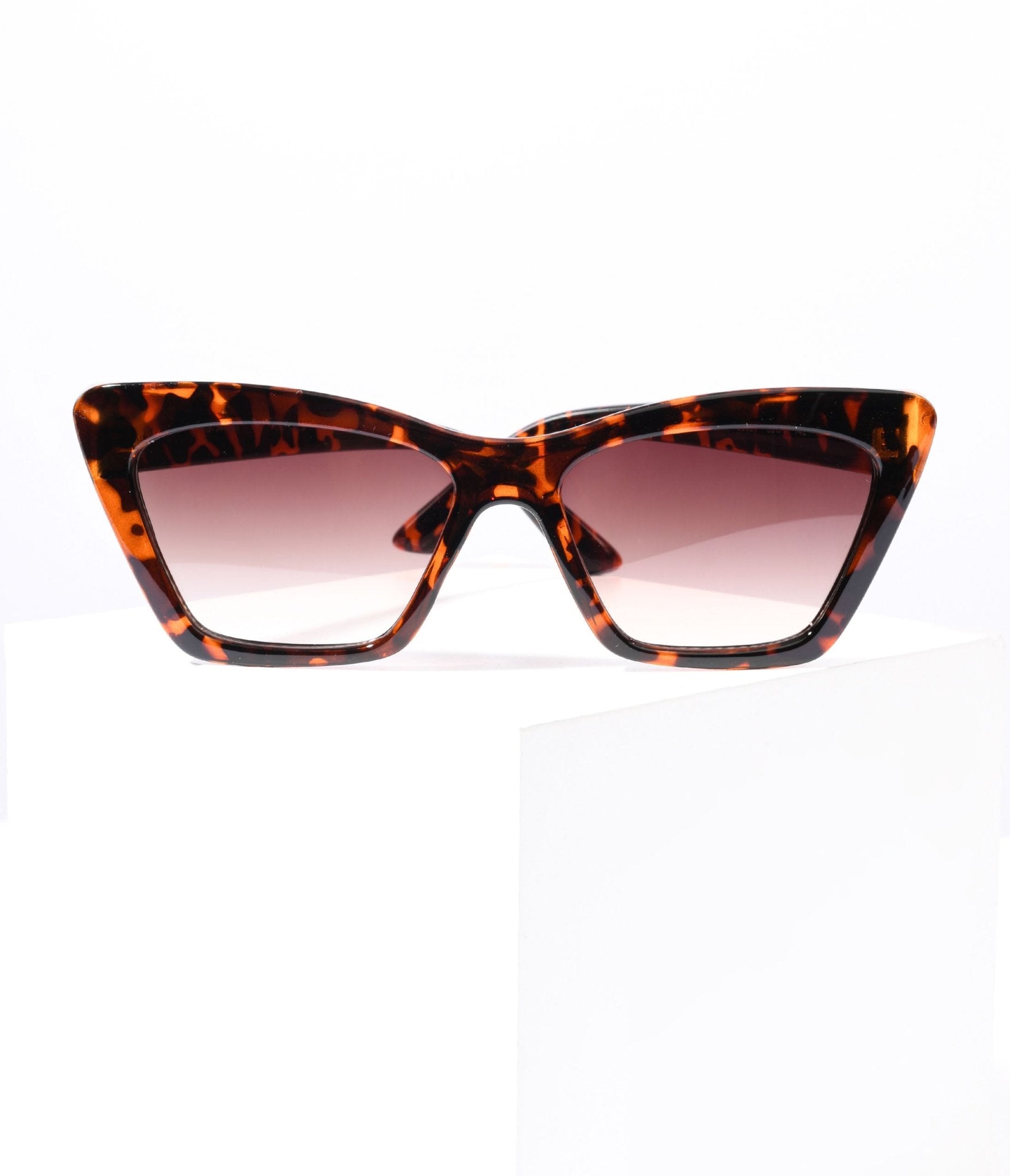 

Tortoise Square Cat Eye Sunglasses