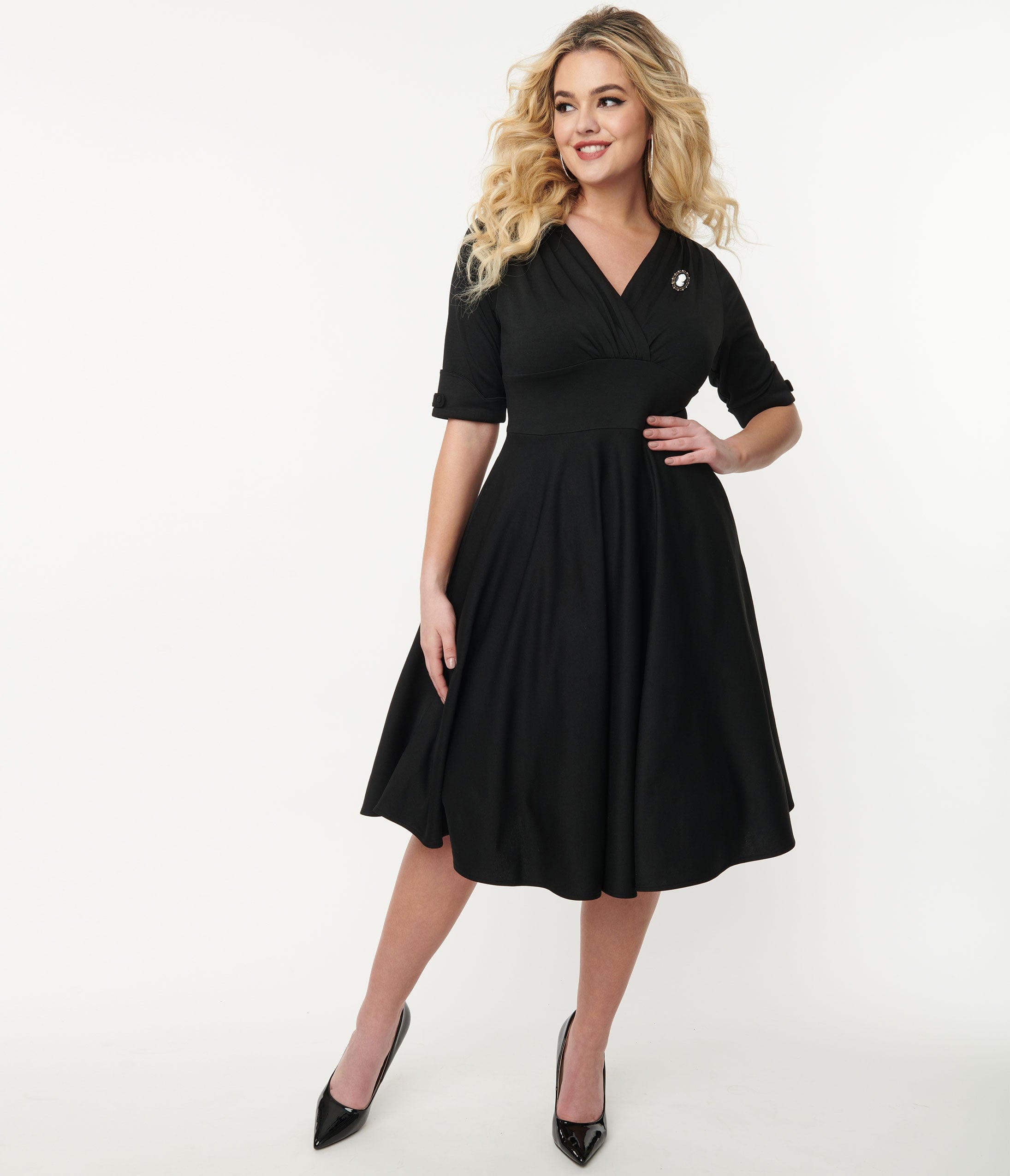 

Unique Vintage Black Knit & Cameo Brooch Delores Swing Dress