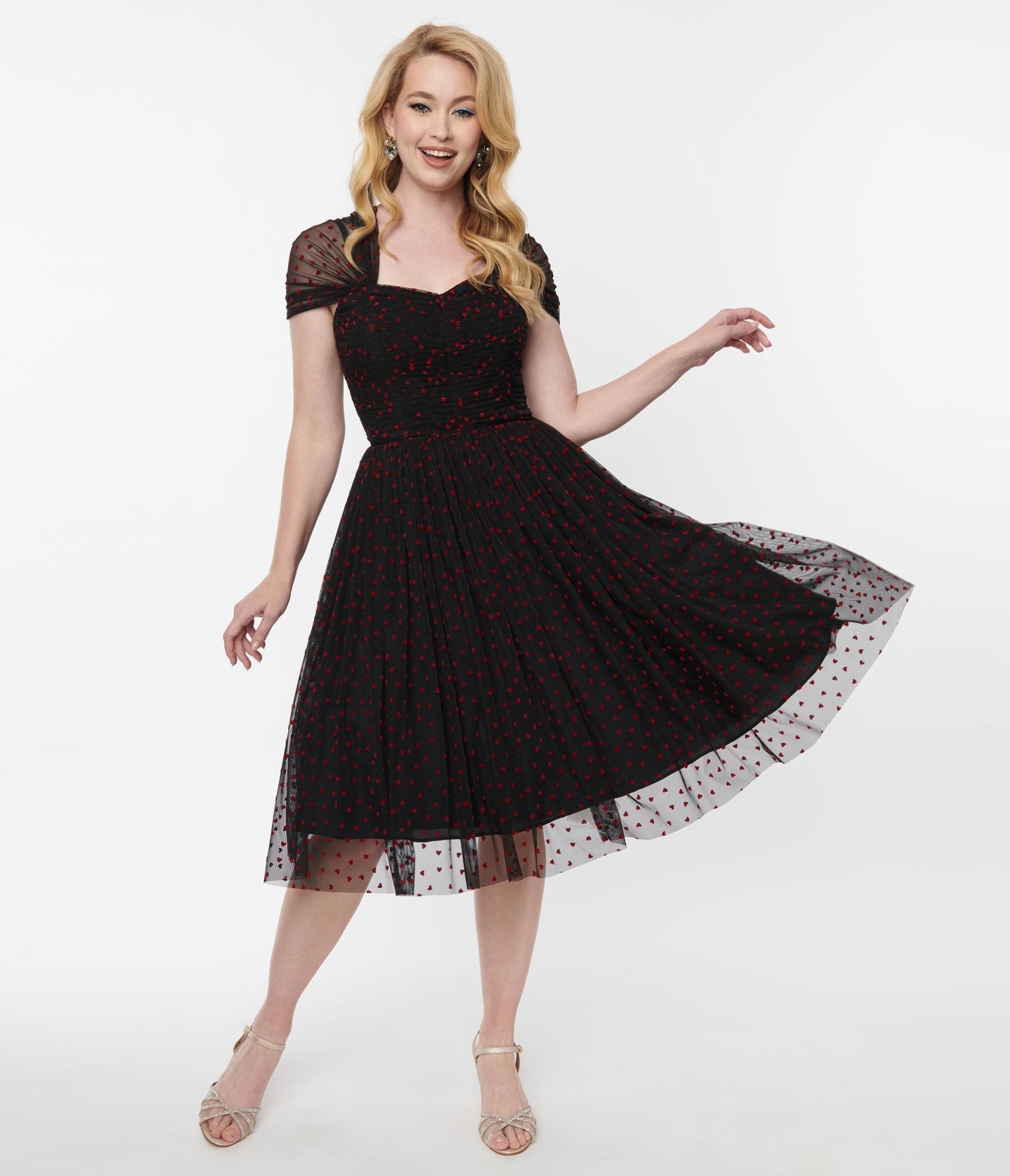 

Unique Vintage Black & Red Hearts Garden State Swing Dress