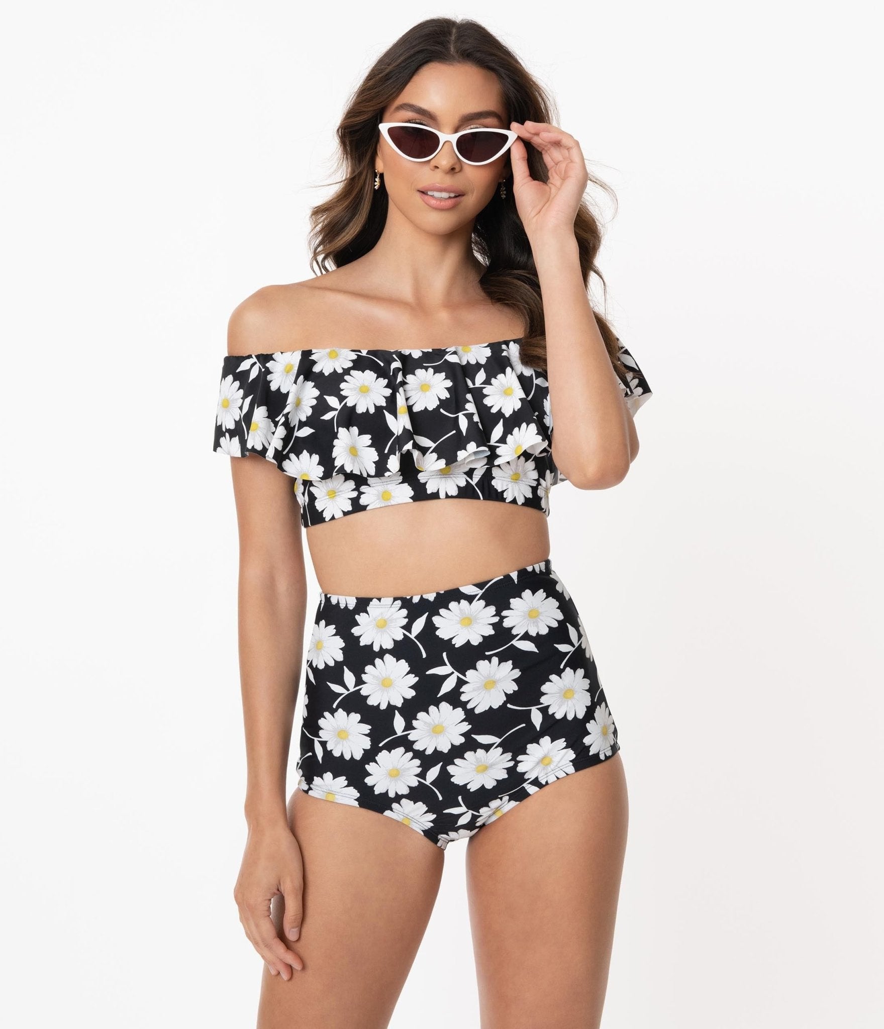 

Unique Vintage Black & White Daisy Ruffled Ramona Swim Top