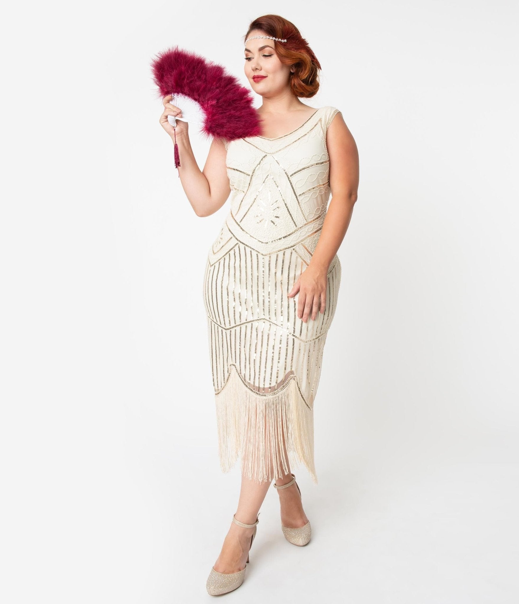 

Unique Vintage Plus Size 1920S Cream & Gold Beaded Leonie Fringe Flapper Dress