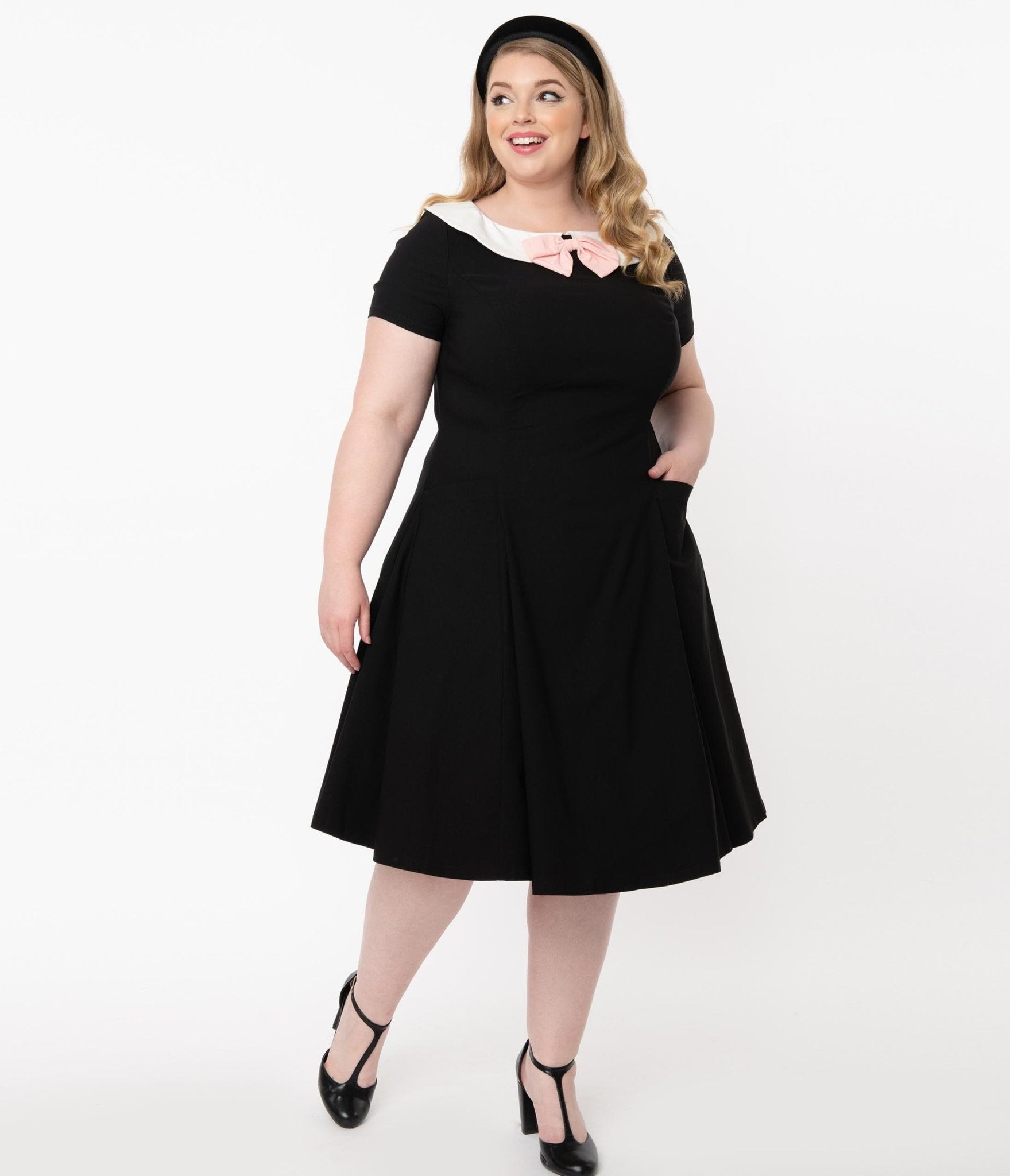 

Unique Vintage Plus Size Black & White Collar Eloise Swing Dress