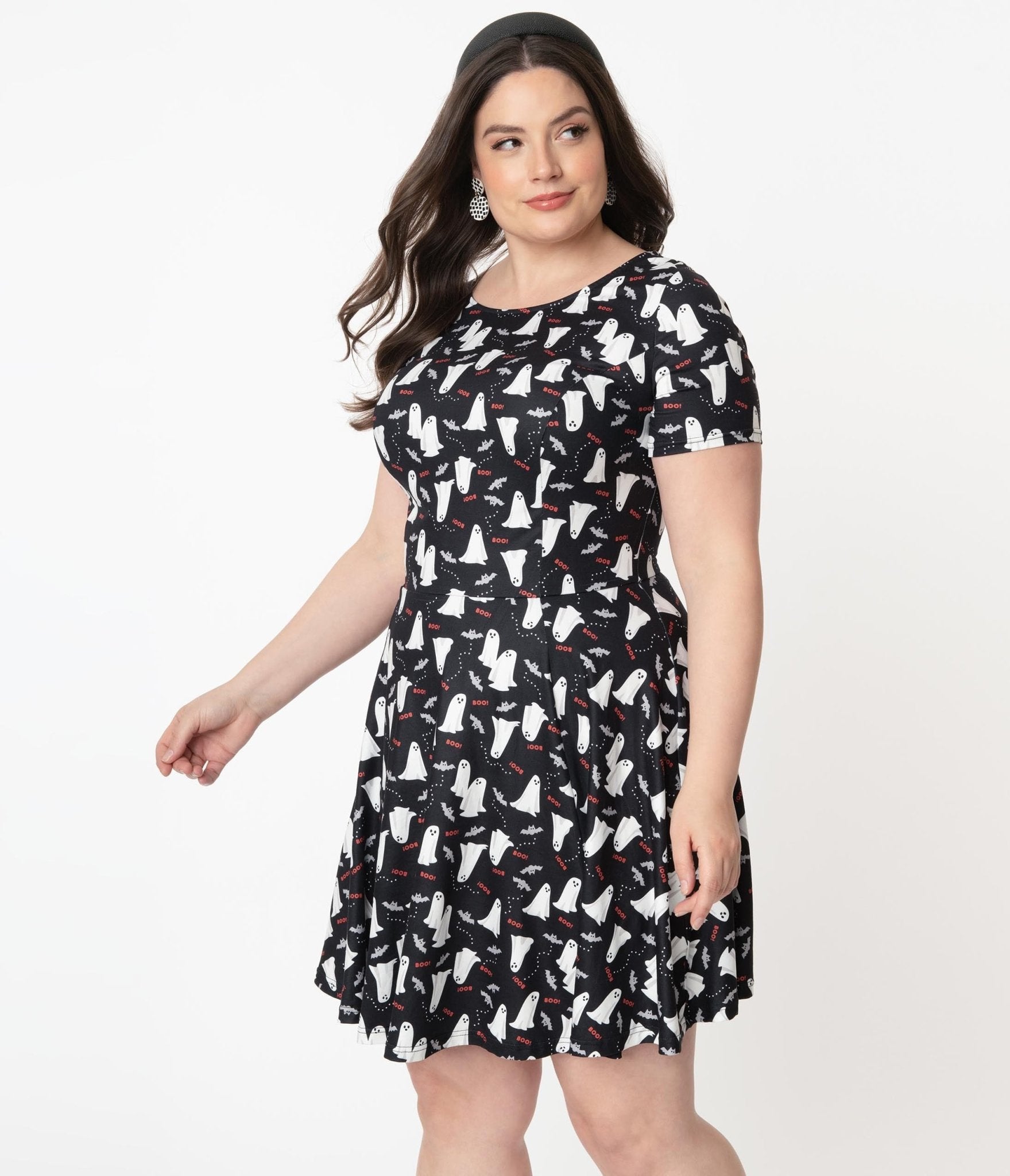 

Unique Vintage Plus Size Ghosts & Bats Margot Fit & Flare Dress