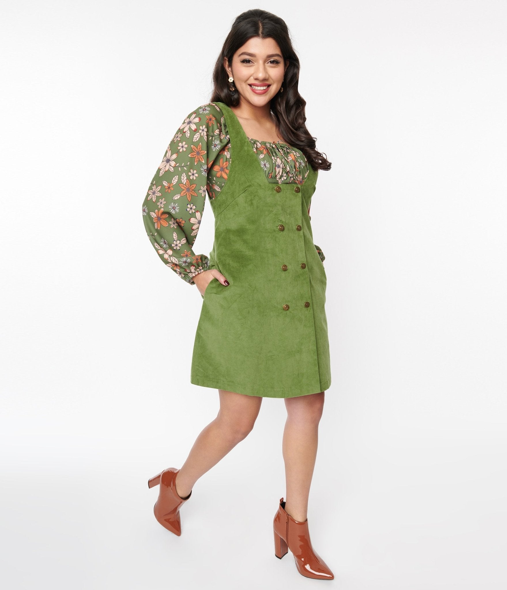 Vintage Style Dresses | Vintage Inspired Dresses Voodoo Vixen Olive Green Corduroy Pinafore Shift Dress $78.00 AT vintagedancer.com