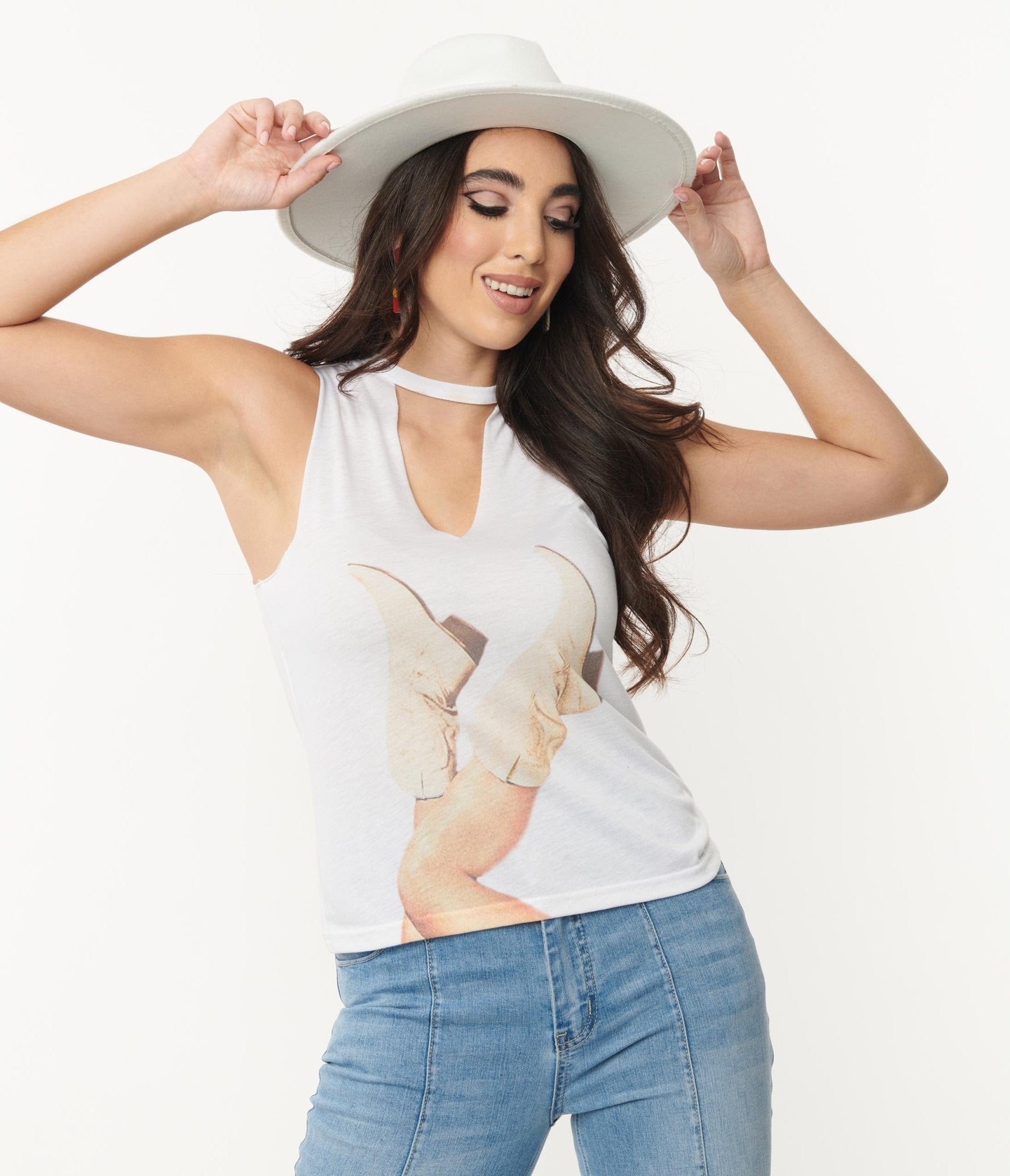 

White Boots & Keyhole Graphic Tank