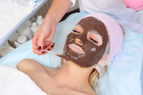 is chocolate good for skin