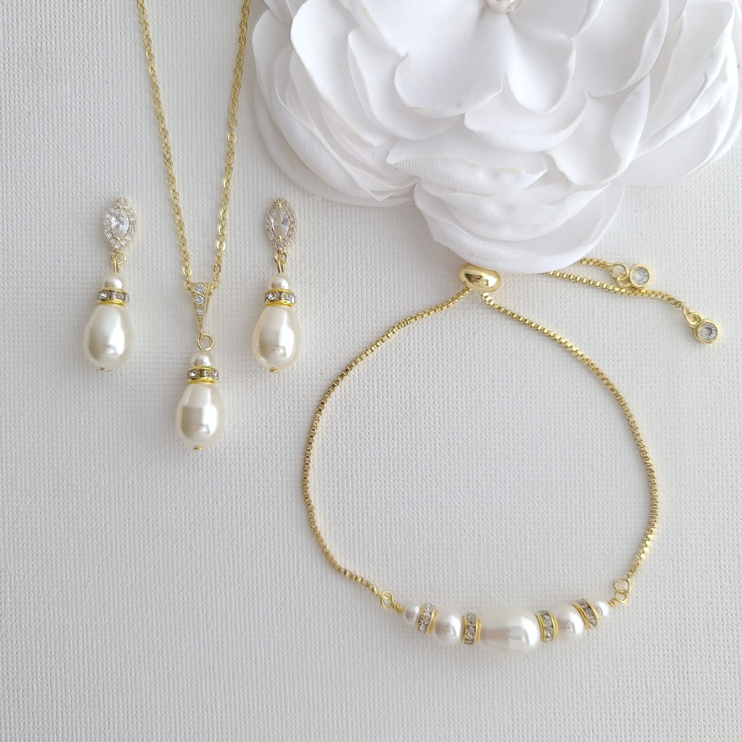 Pearl Bridal Jewelry Set, White Ivory Color Pearl Necklace Set –  PoetryDesigns